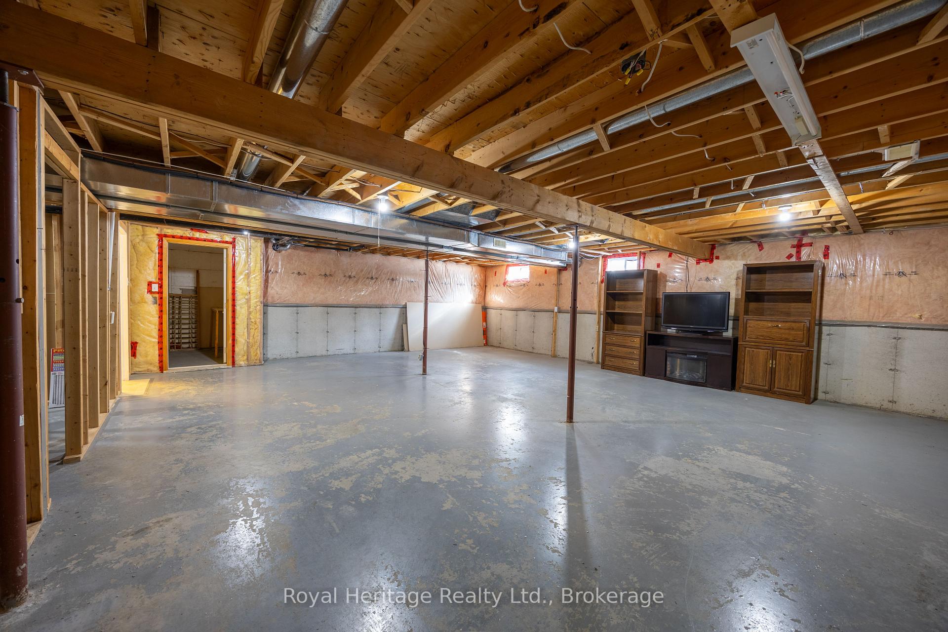 Photo 22 of 118 Bluffs Road, Clarington, Newcastle — HOMEH