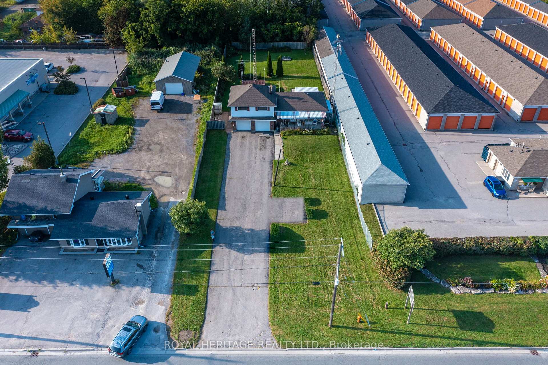 Photo 5 of 1000 Taunton Road E, Whitby, Taunton North — HOMEH