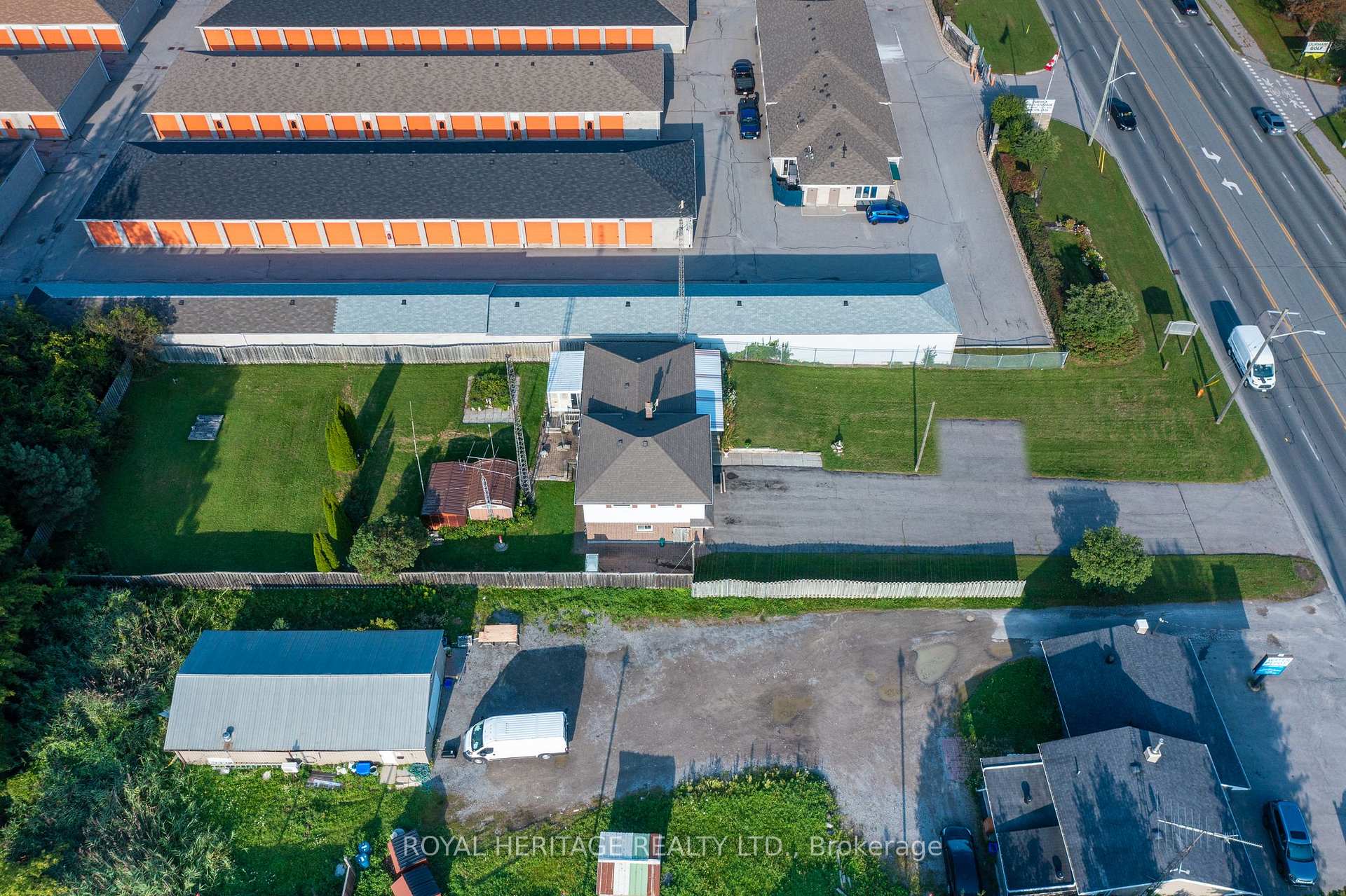 Photo 12 of 1000 Taunton Road E, Whitby, Taunton North — HOMEH