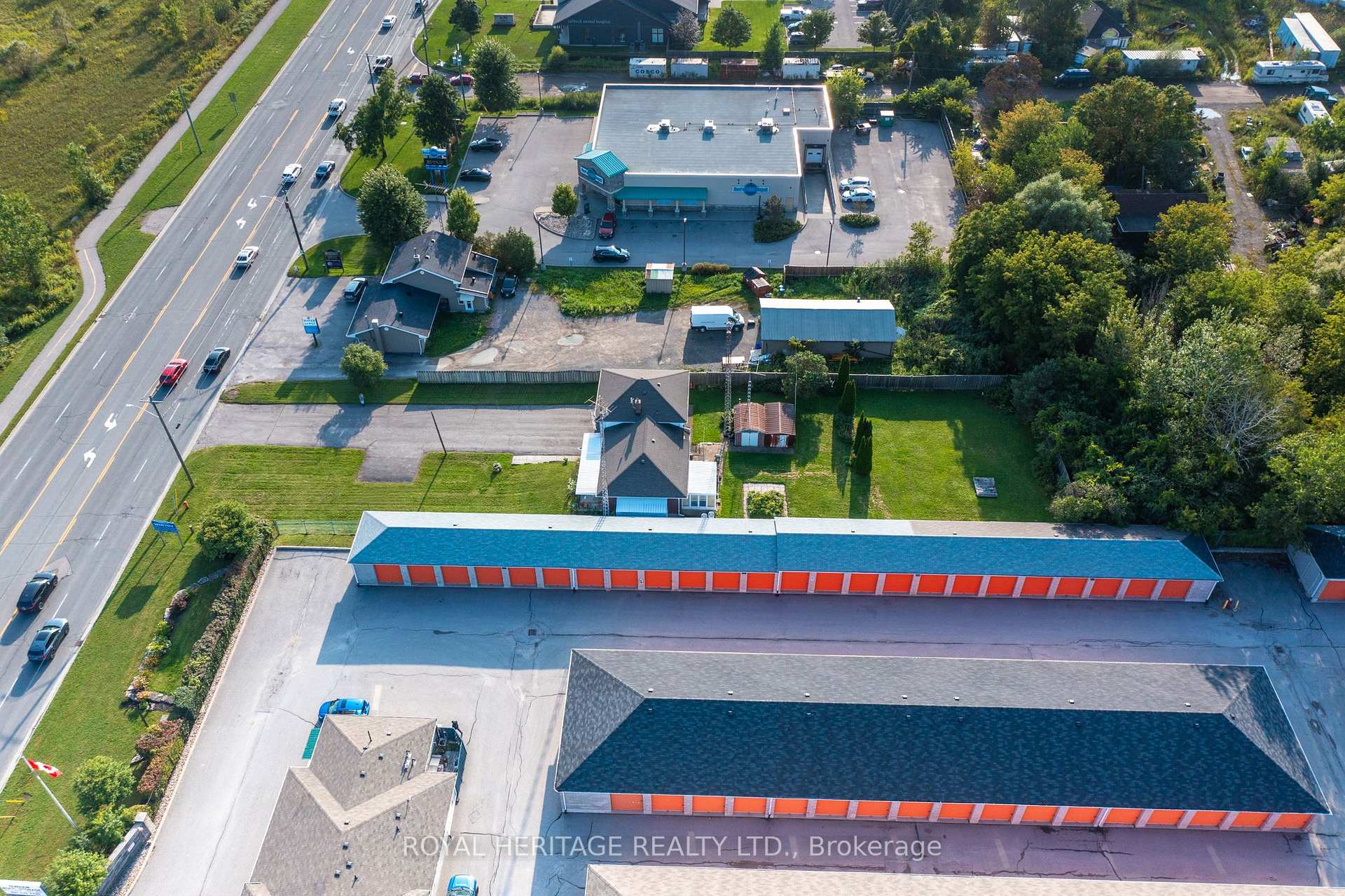 Photo 14 of 1000 Taunton Road E, Whitby, Taunton North — HOMEH