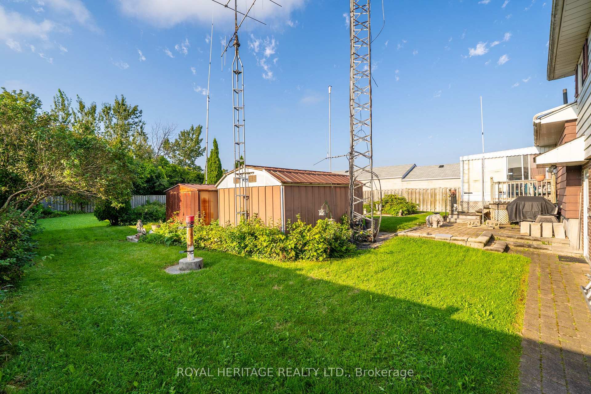 Photo 18 of 1000 Taunton Road E, Whitby, Taunton North — HOMEH
