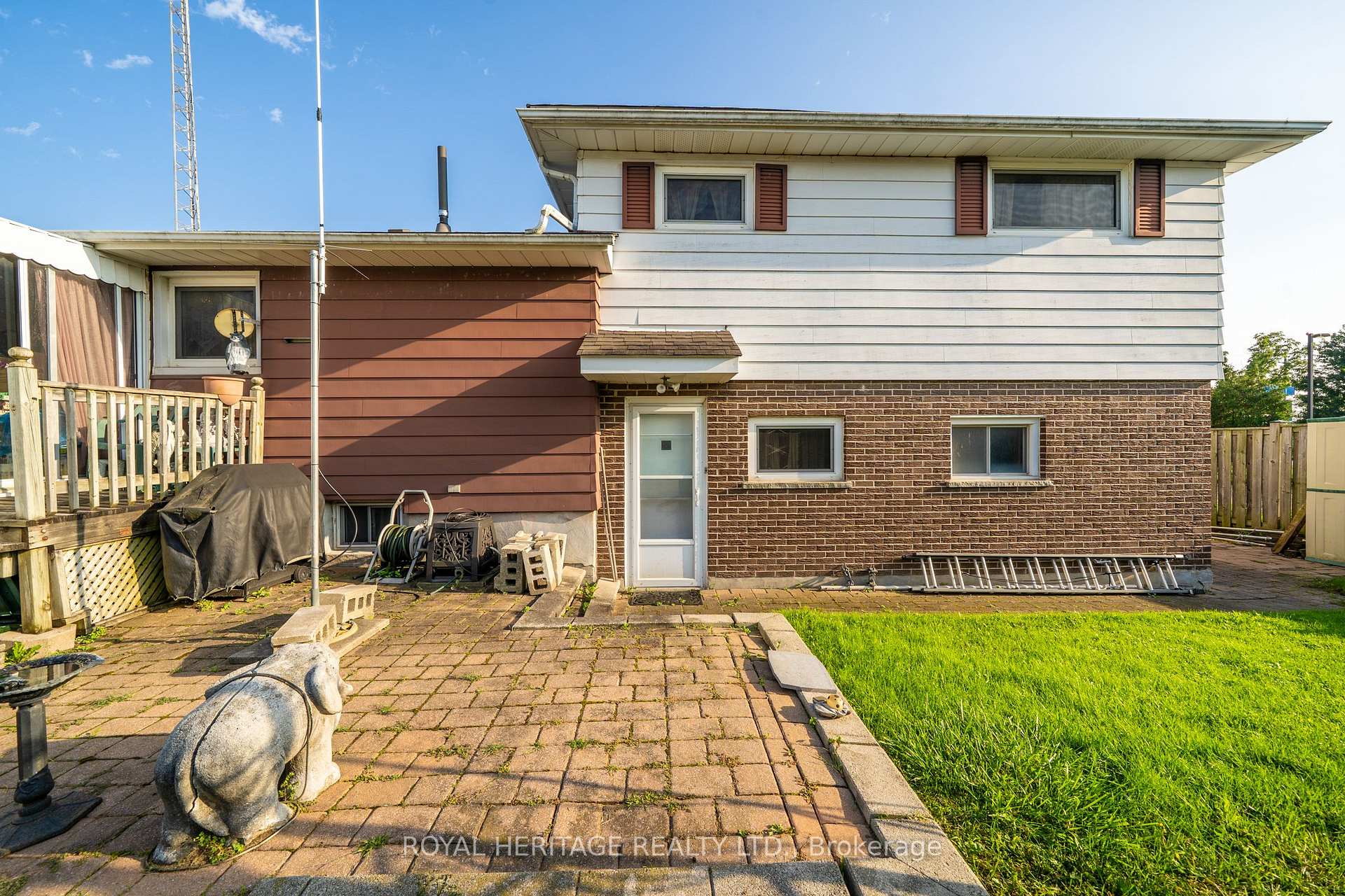 Photo 19 of 1000 Taunton Road E, Whitby, Taunton North — HOMEH