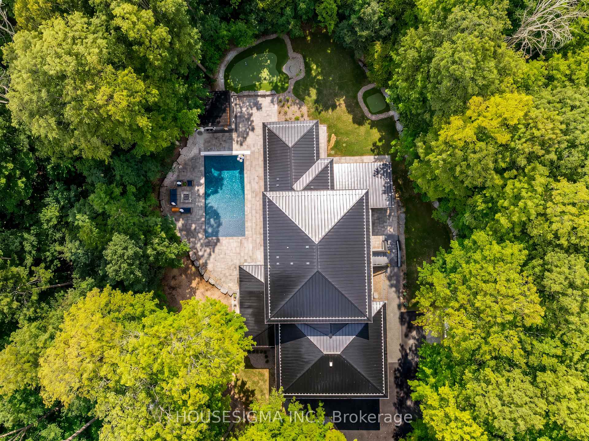 Photo 4 of 7 Maple Meadow Court, Caledon, Rural Caledon — HOMEH