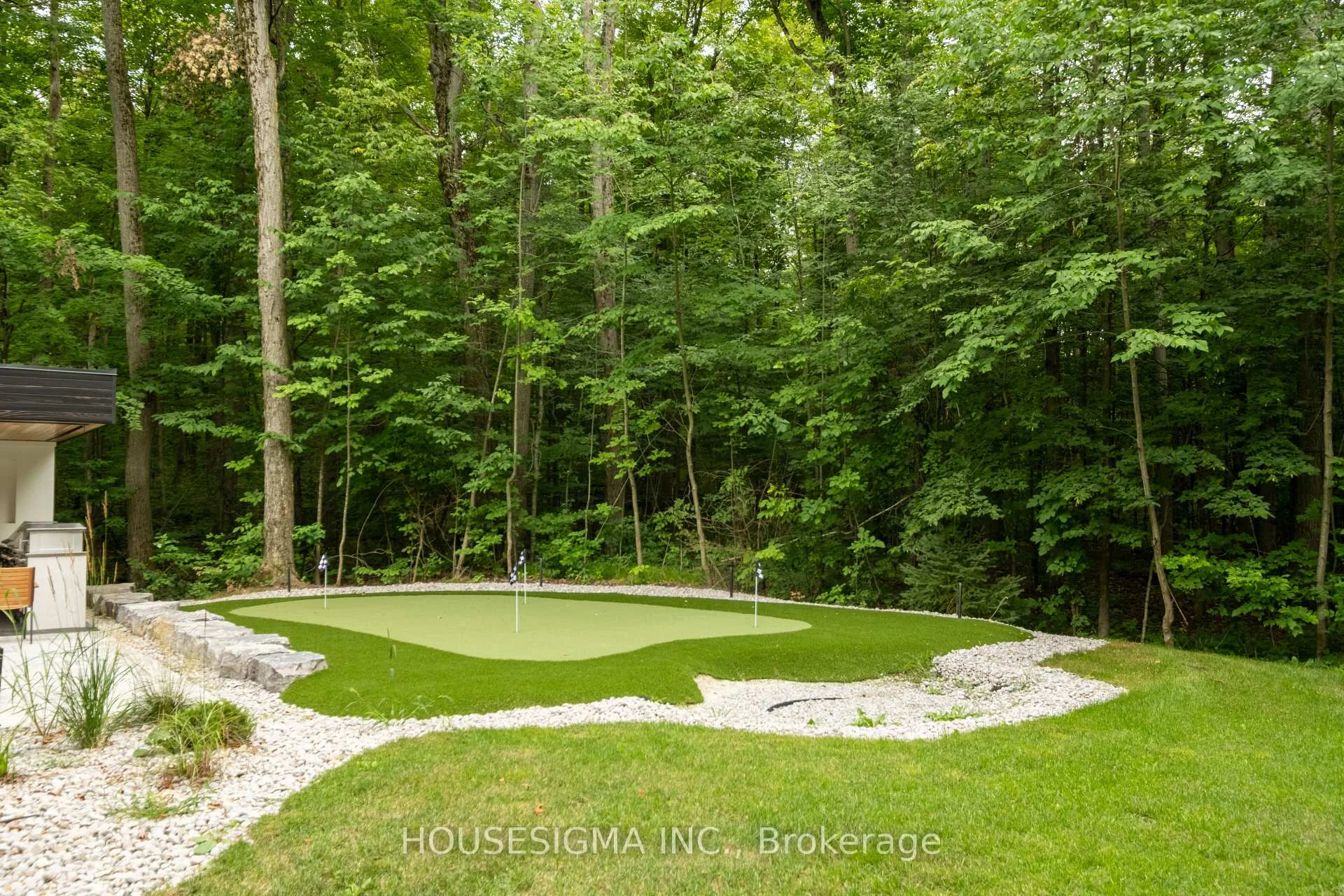 Photo 3 of 7 Maple Meadow Court, Caledon, Rural Caledon — HOMEH