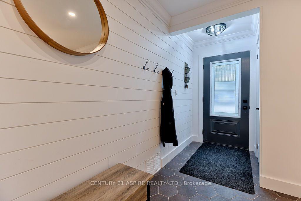 Photo 3 of 621 Bruham Avenue, Laurentian Valley, Laurentian Valley — HOMEH