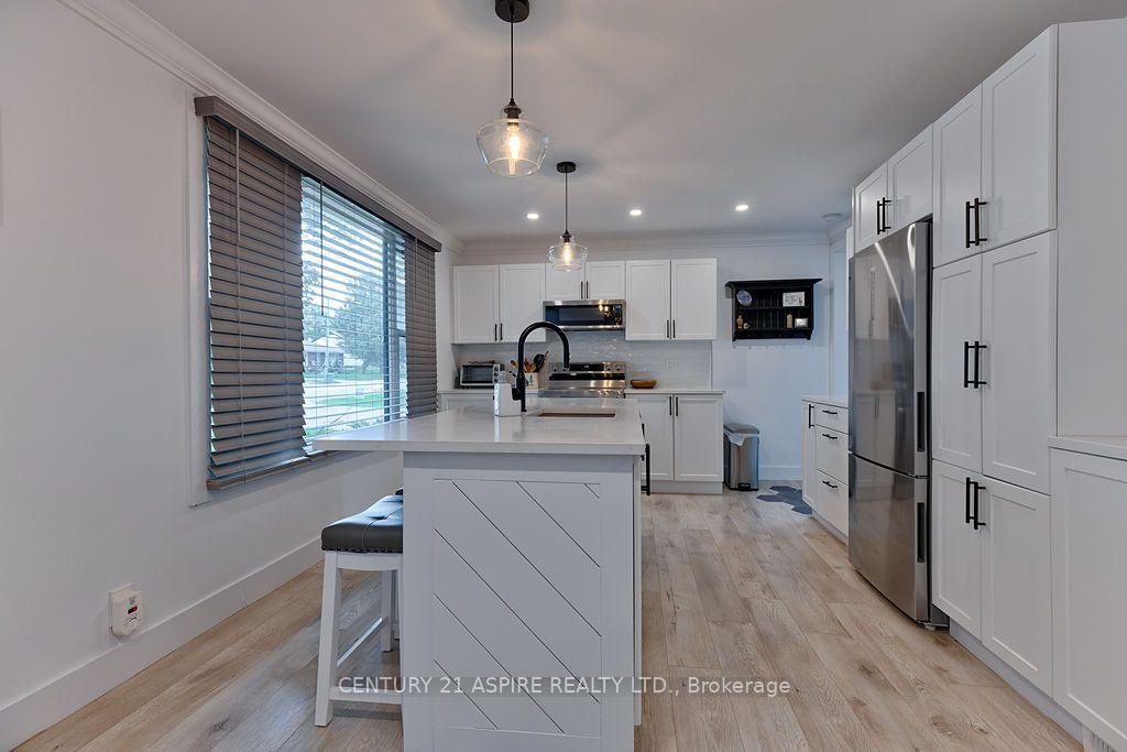 Photo 5 of 621 Bruham Avenue, Laurentian Valley, Laurentian Valley — HOMEH