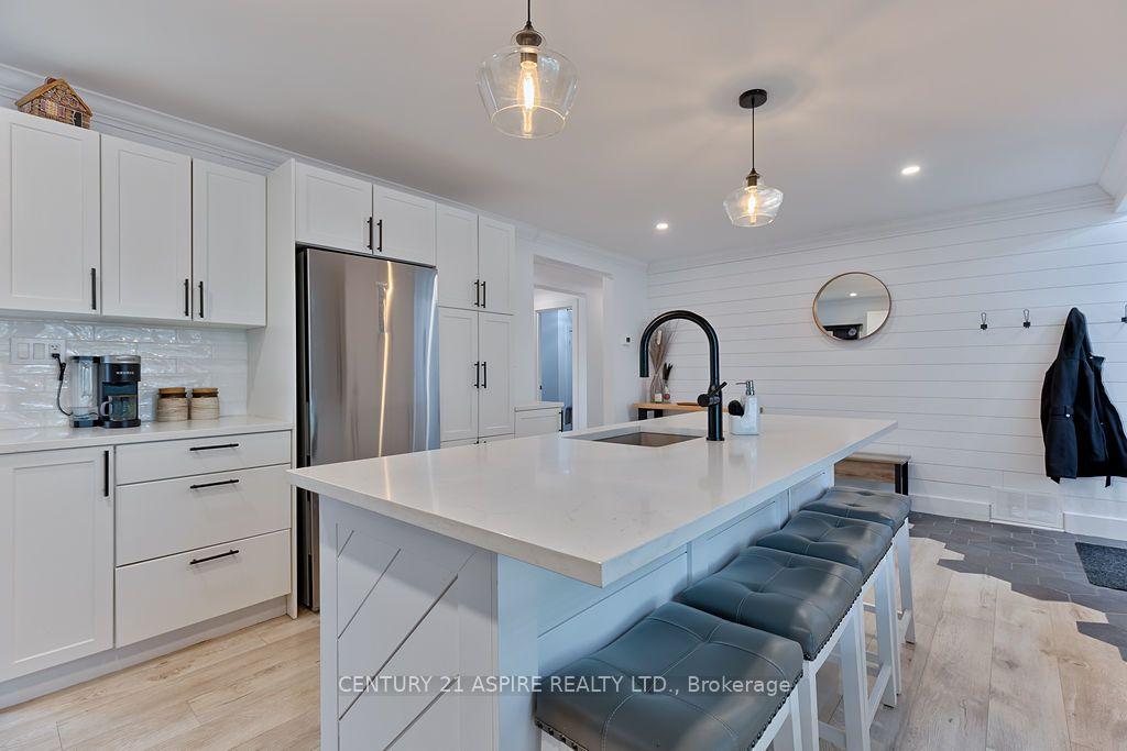 Photo 8 of 621 Bruham Avenue, Laurentian Valley, Laurentian Valley — HOMEH
