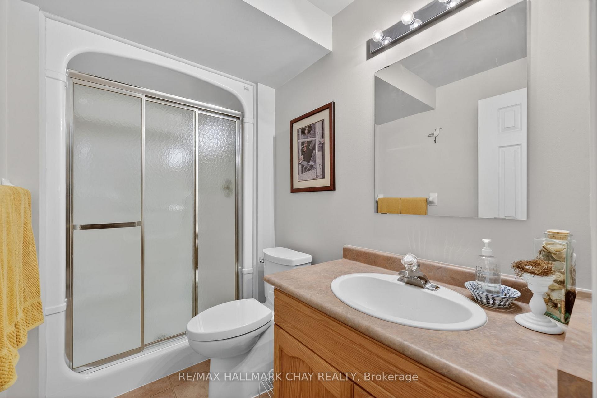 Photo 33 of Unit 3, 174 Green Briar Road, New Tecumseth, Alliston — HOMEH