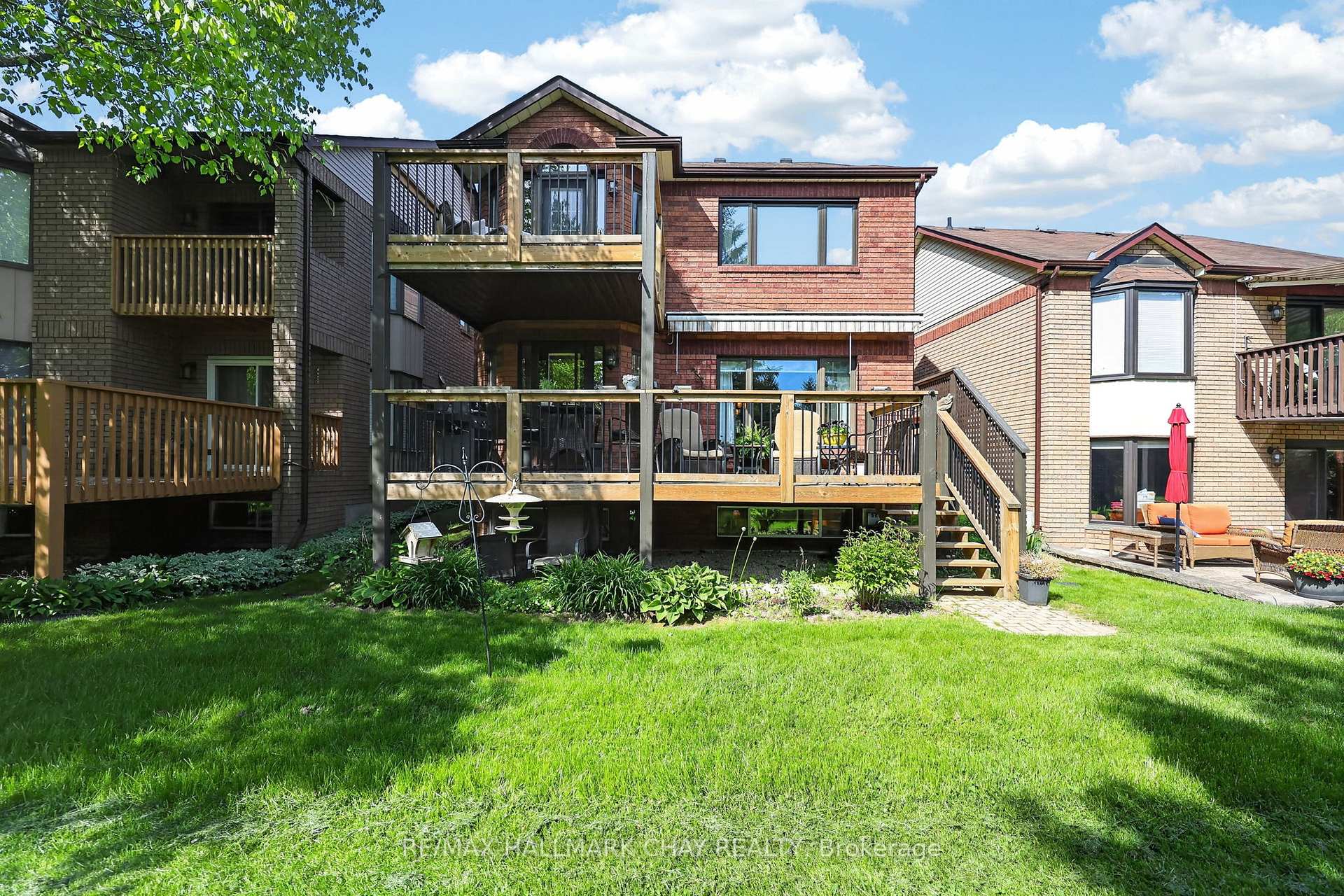 Photo 35 of Unit 3, 174 Green Briar Road, New Tecumseth, Alliston — HOMEH