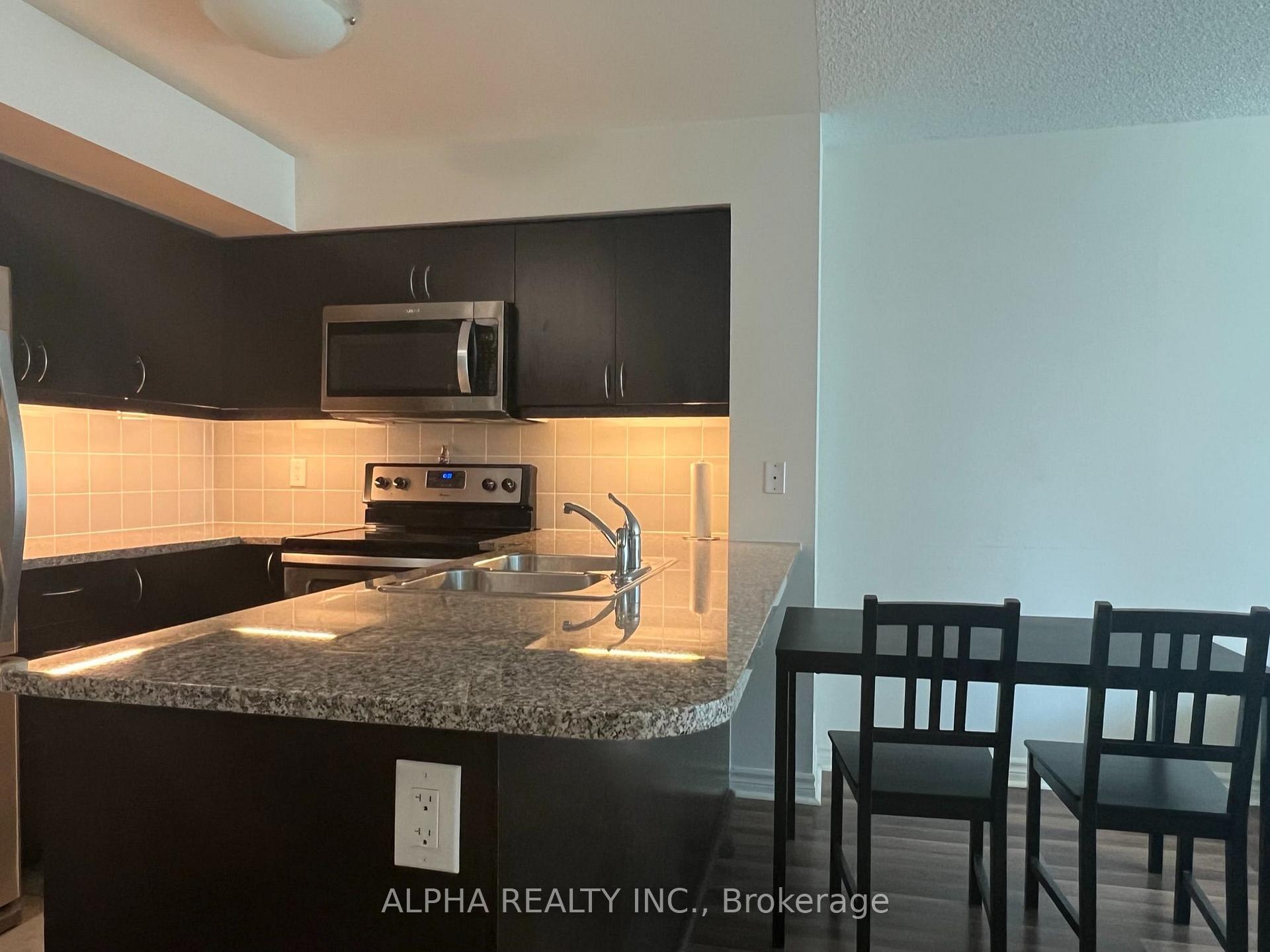 Photo 5 of Unit 1703, 25 Lower Simcoe Street, Toronto, Waterfront Communities — HOMEH