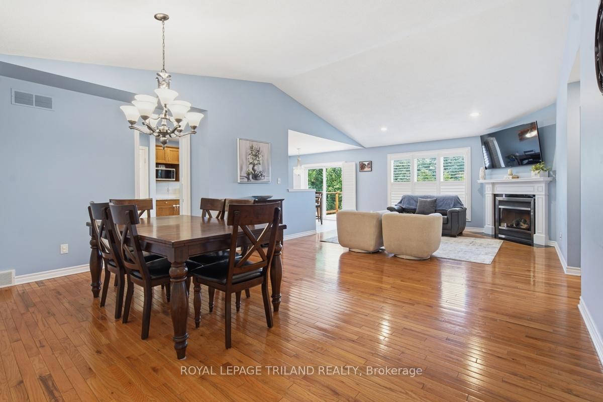 Photo 5 of 1731 Fiddlehead Place, London, North R — HOMEH