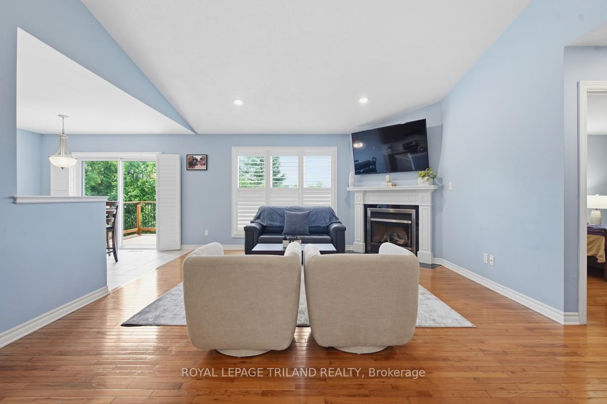 Photo 8 of 1731 Fiddlehead Place, London, North R — HOMEH