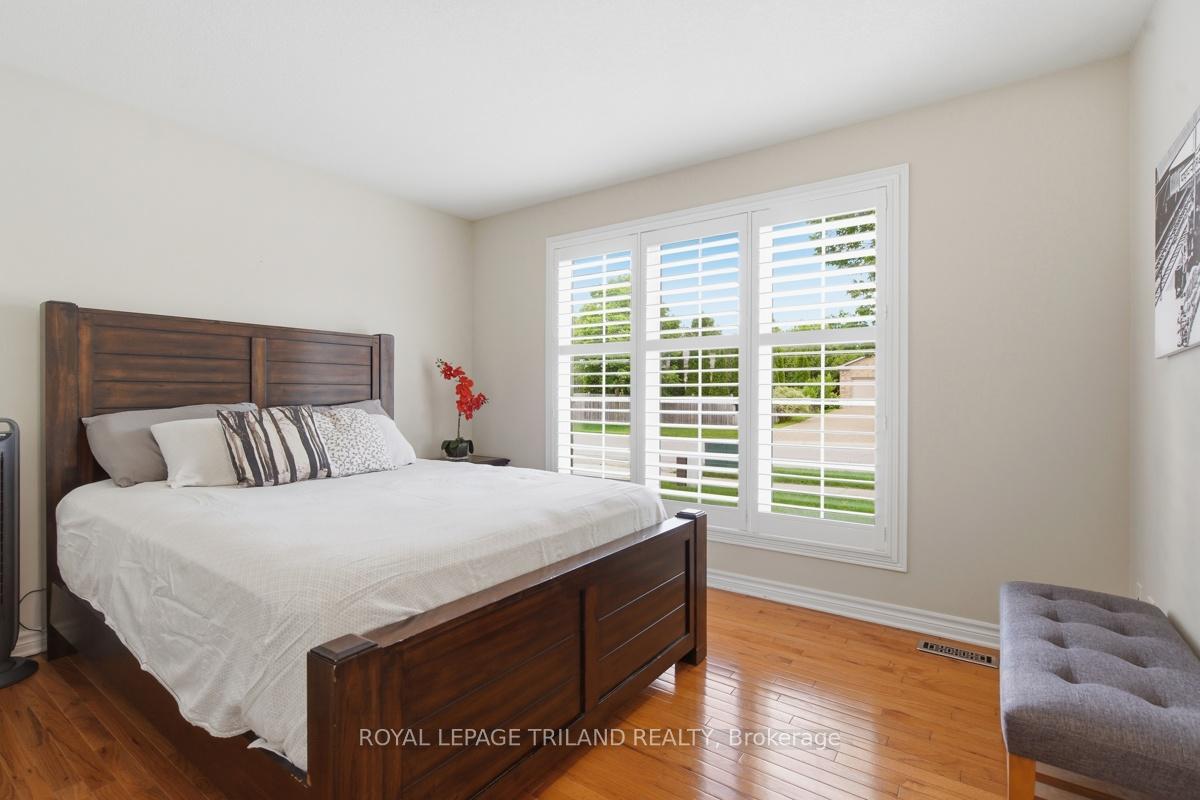 Photo 19 of 1731 Fiddlehead Place, London, North R — HOMEH
