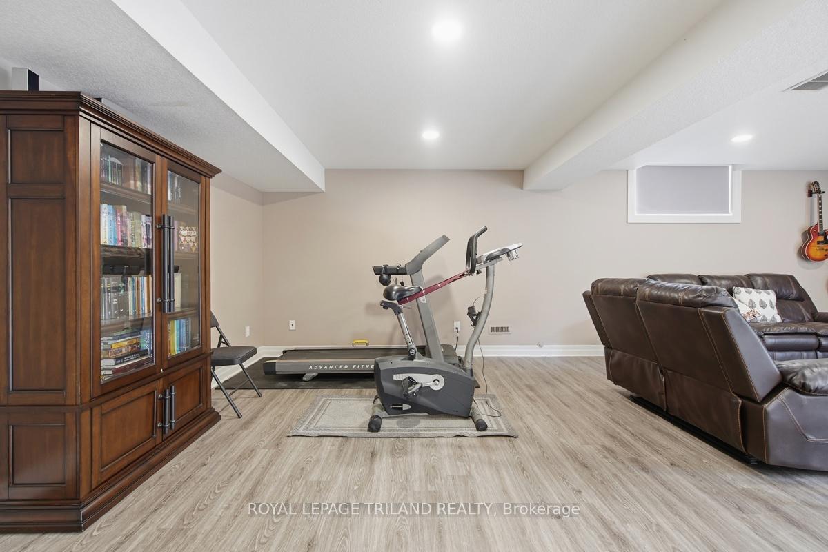 Photo 30 of 1731 Fiddlehead Place, London, North R — HOMEH