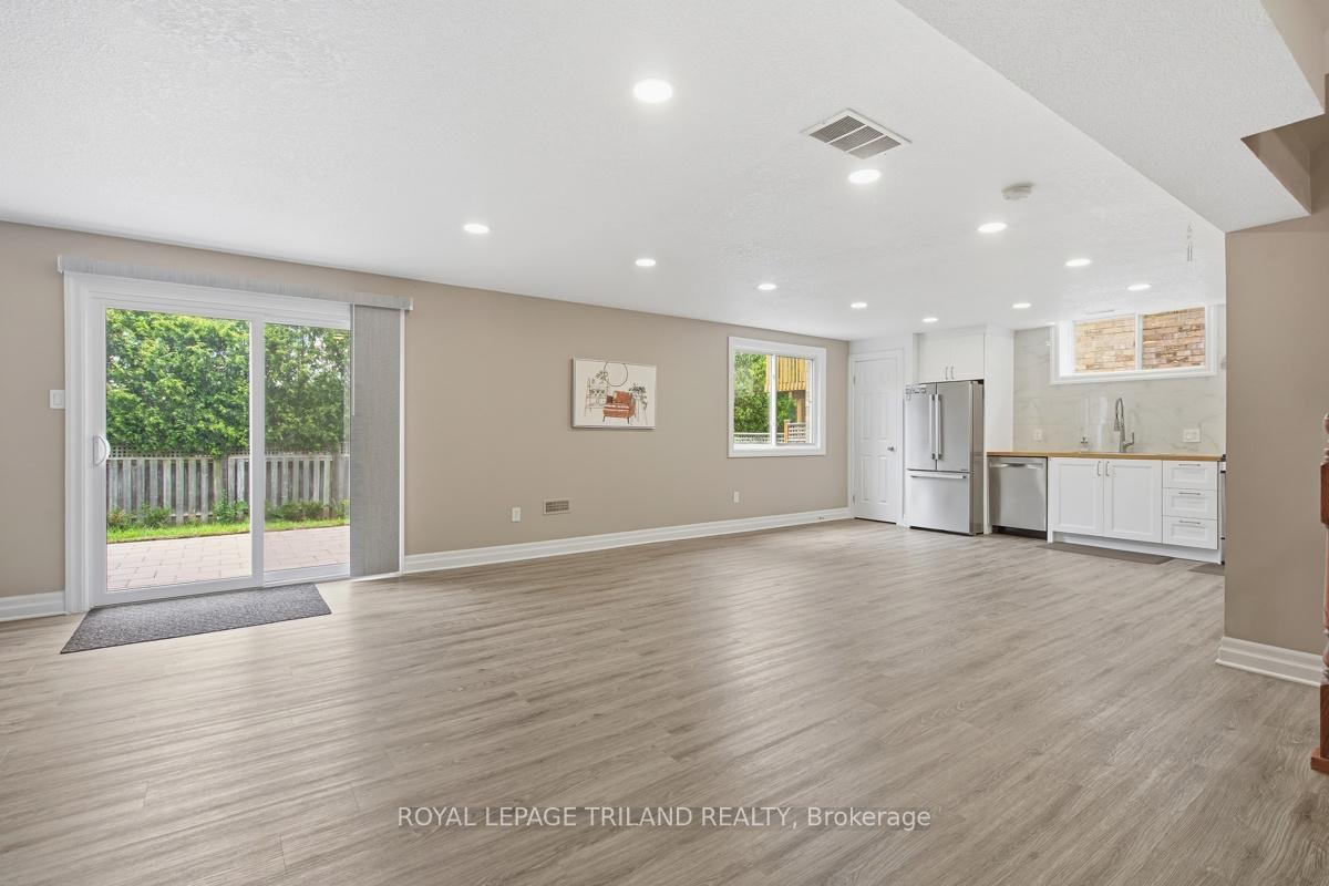 Photo 32 of 1731 Fiddlehead Place, London, North R — HOMEH