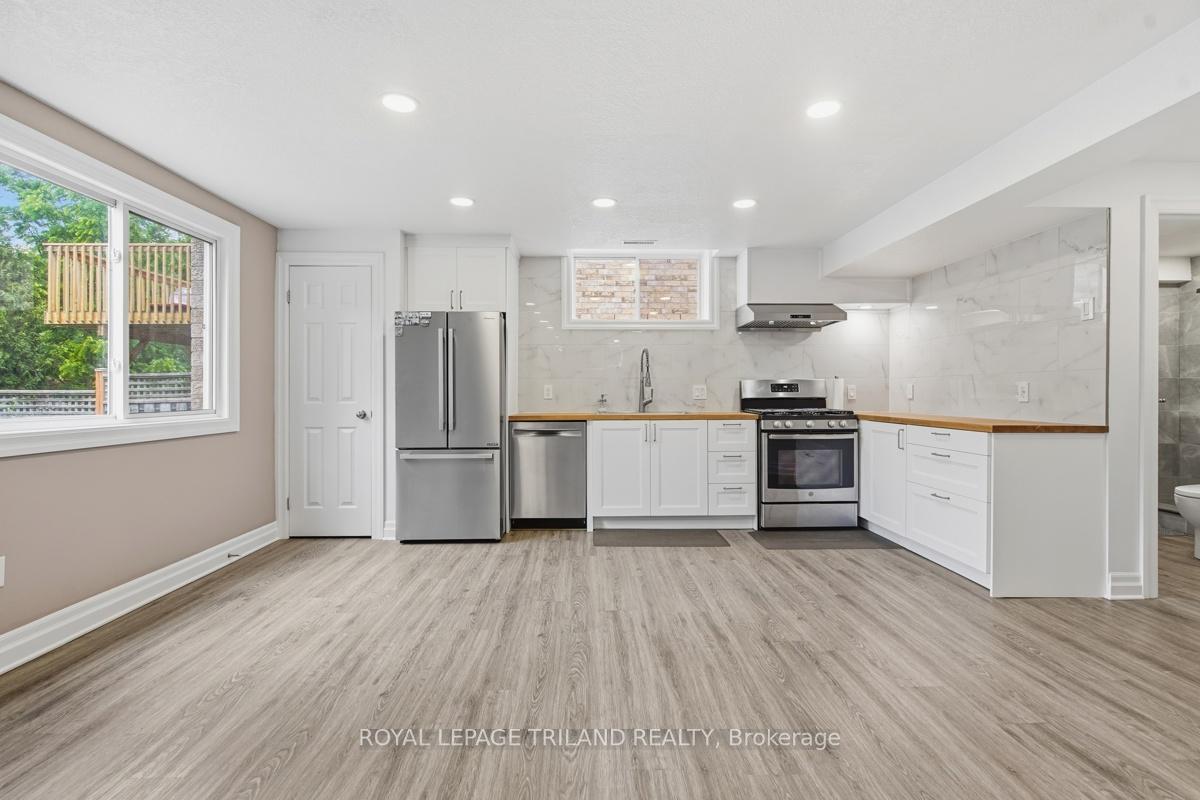Photo 33 of 1731 Fiddlehead Place, London, North R — HOMEH