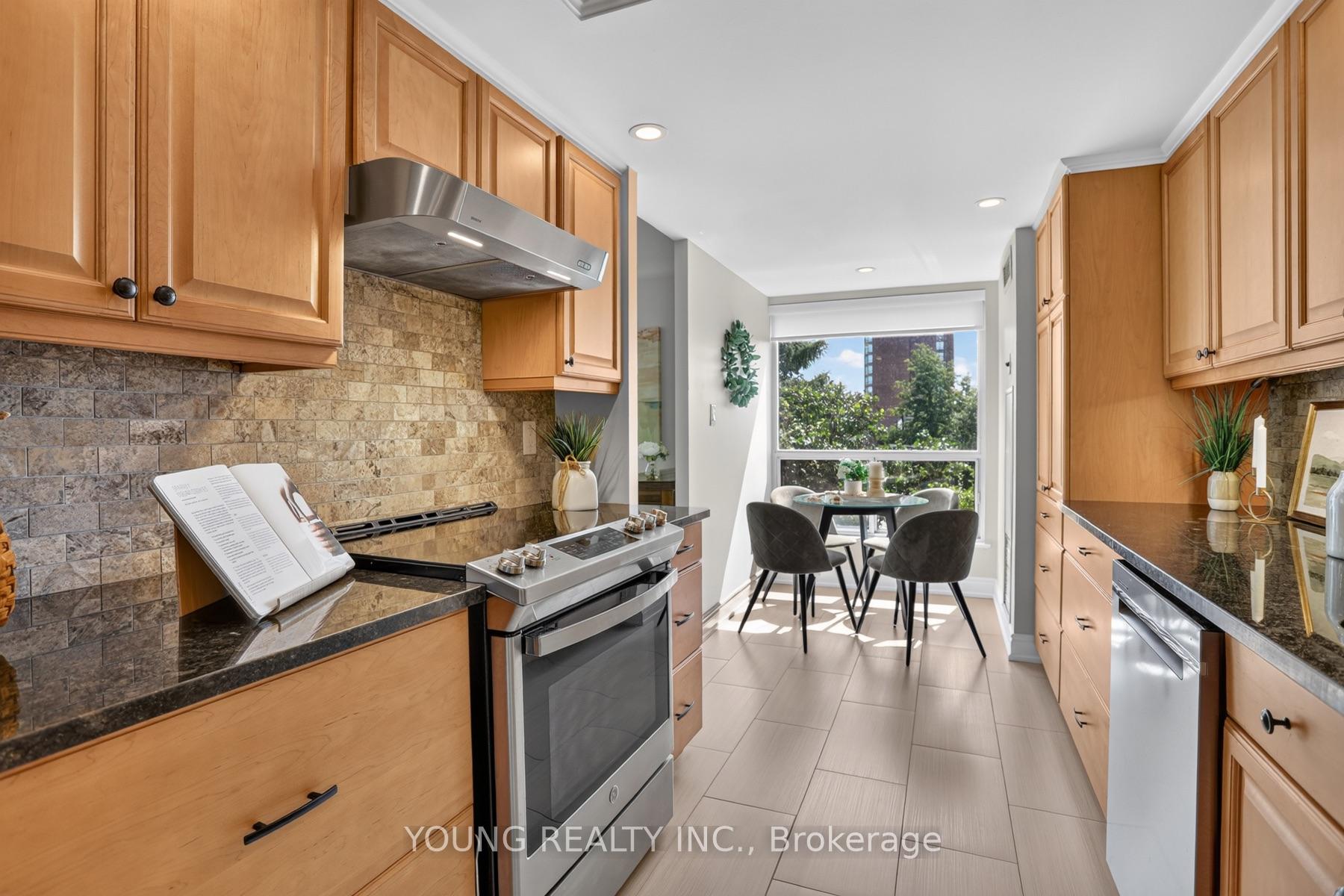 Photo 3 of Unit 203, 712 Rossland Road E, Whitby, Pringle Creek — HOMEH