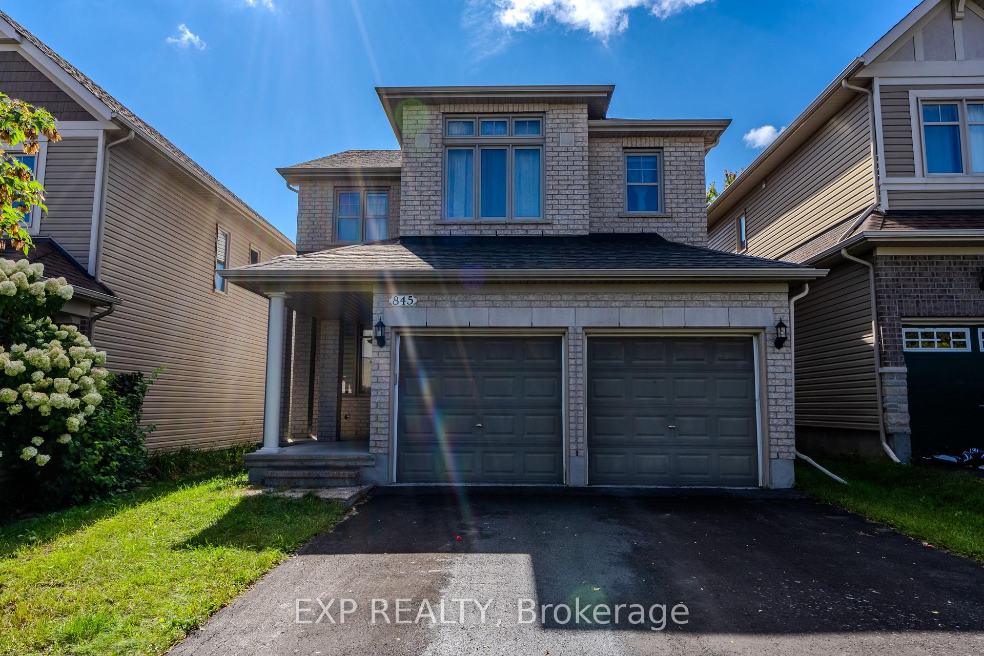 Photo 1 of 845 Contour Street, Ottawa, Mer Bleue/Bradley Estates/Anderson Park — HOMEH