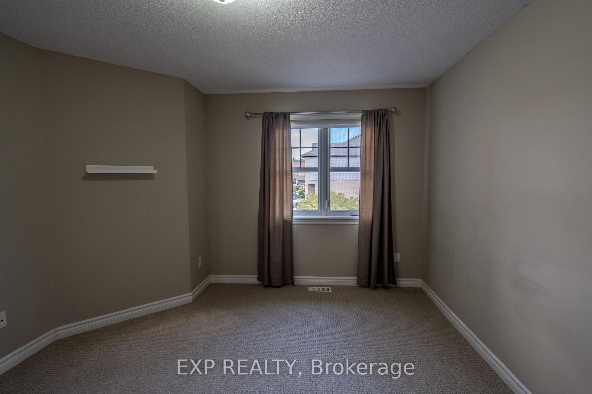 Photo 26 of 845 Contour Street, Ottawa, Mer Bleue/Bradley Estates/Anderson Park — HOMEH