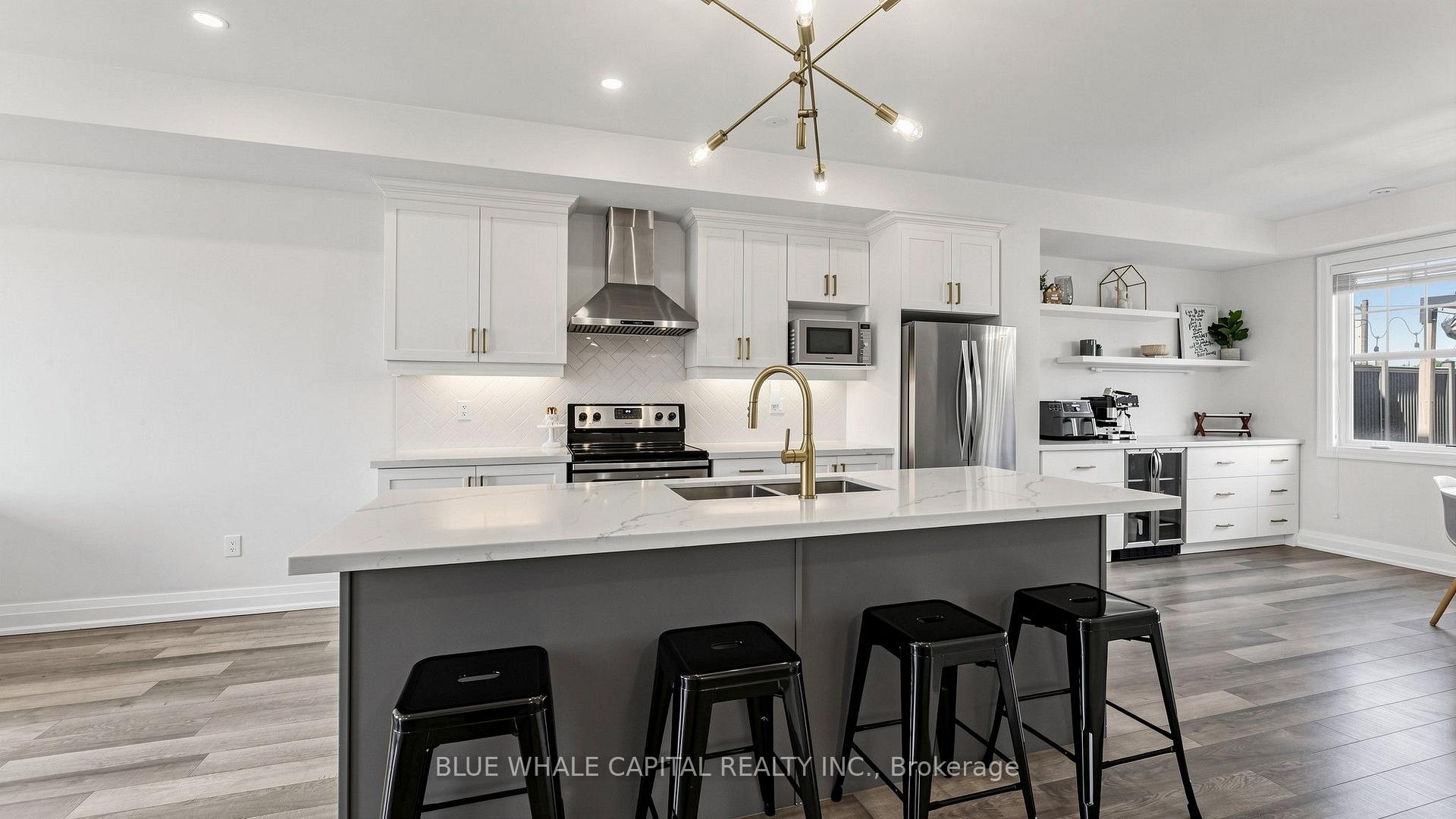 Photo 9 of 5 Boadway Crescent, Whitchurch-Stouffville, Stouffville — HOMEH