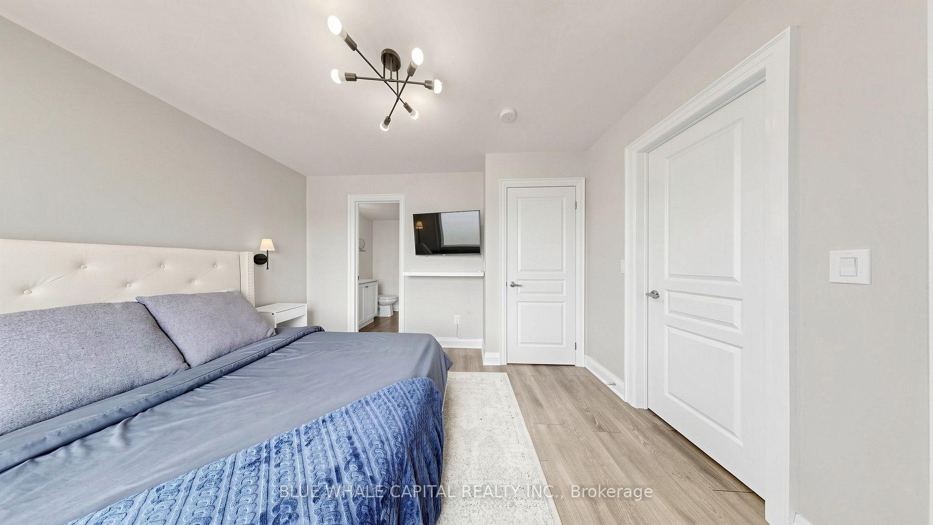 Photo 14 of 5 Boadway Crescent, Whitchurch-Stouffville, Stouffville — HOMEH
