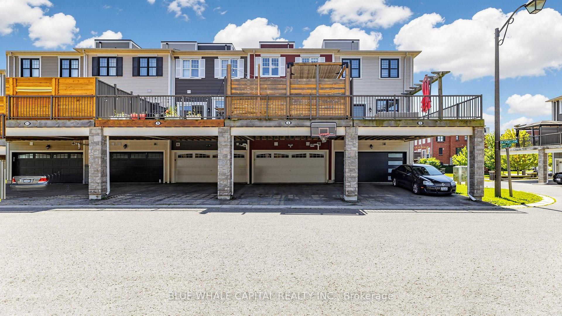 Photo 23 of 5 Boadway Crescent, Whitchurch-Stouffville, Stouffville — HOMEH