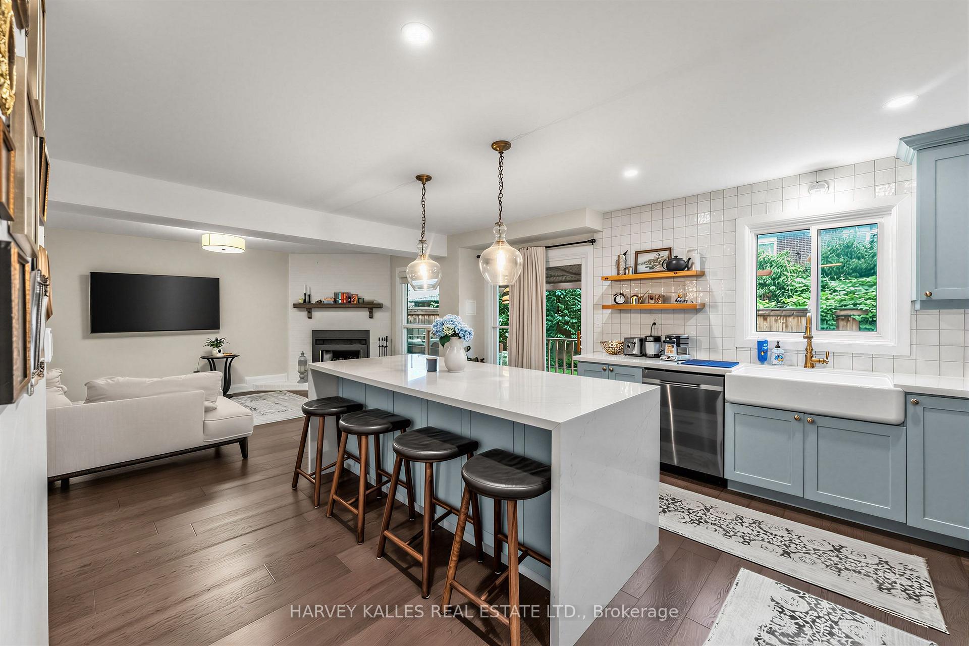 Photo 13 of 3501 Copernicus Drive, Mississauga, Fairview — HOMEH