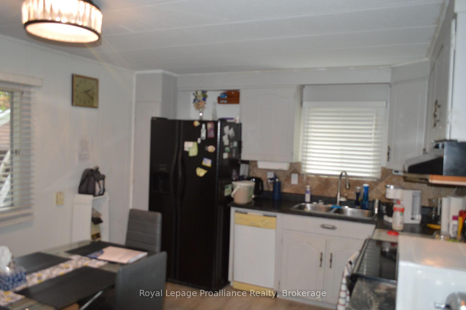 Photo 6 of 17 Warbler Lane, Quinte West, Sidney Ward — HOMEH