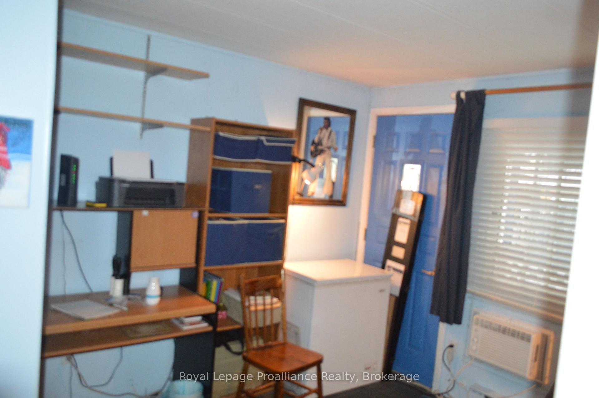 Photo 7 of 17 Warbler Lane, Quinte West, Sidney Ward — HOMEH