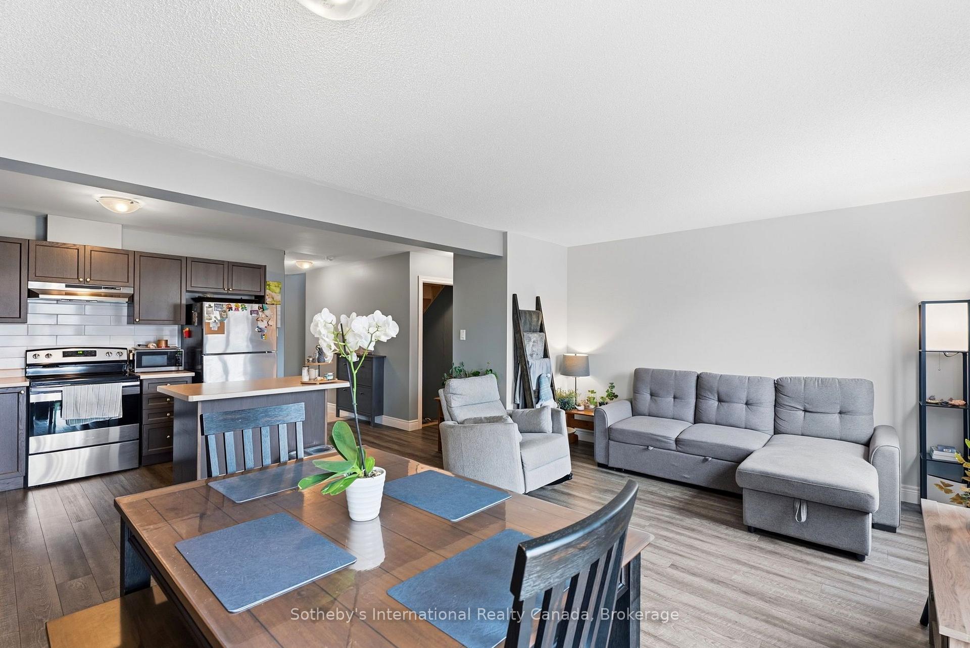 Photo 20 of 200 Daffodil Court, Gravenhurst, Muskoka (S) — HOMEH