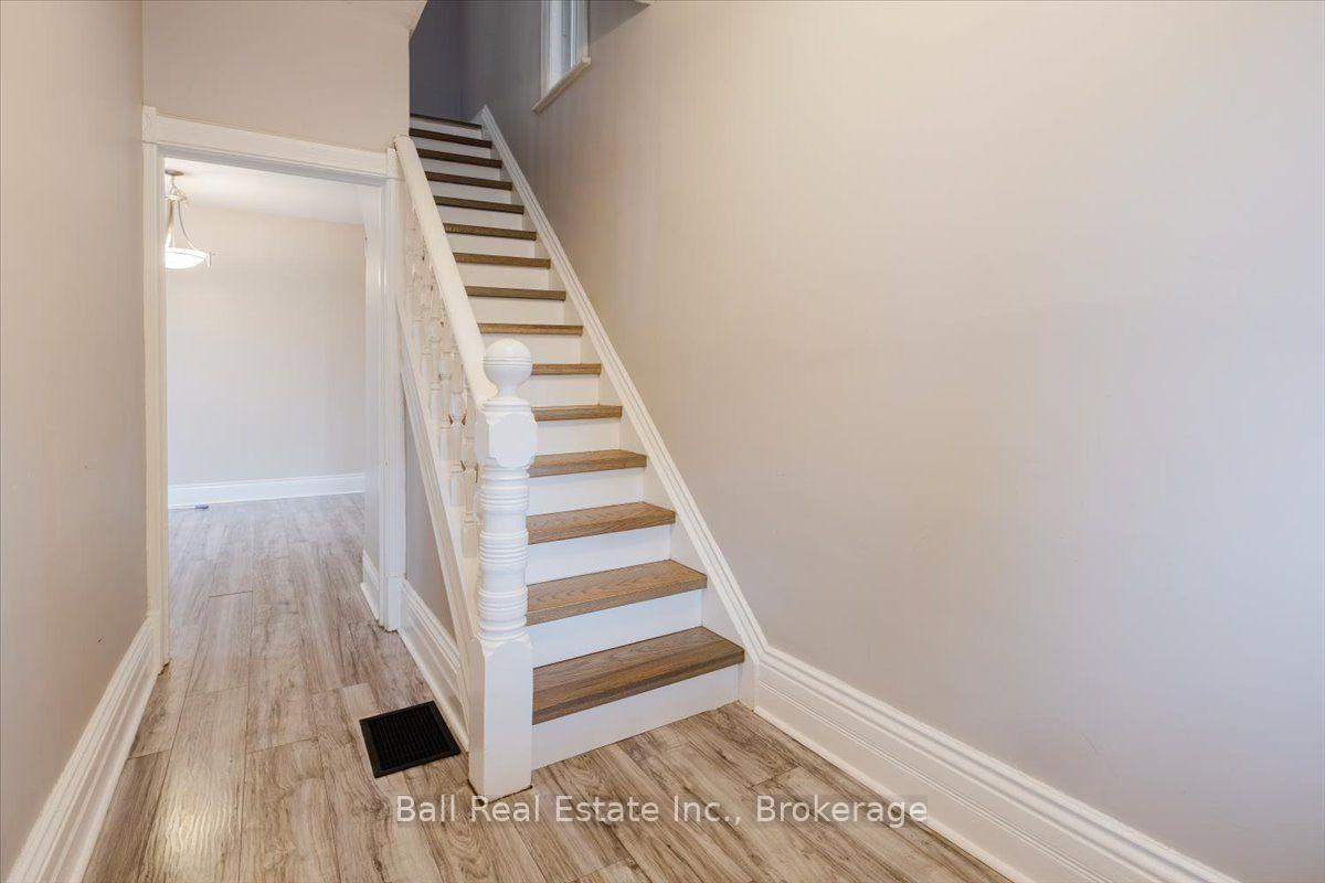 Photo 3 of 47 Park Street S, Peterborough, Town Ward 3 — HOMEH