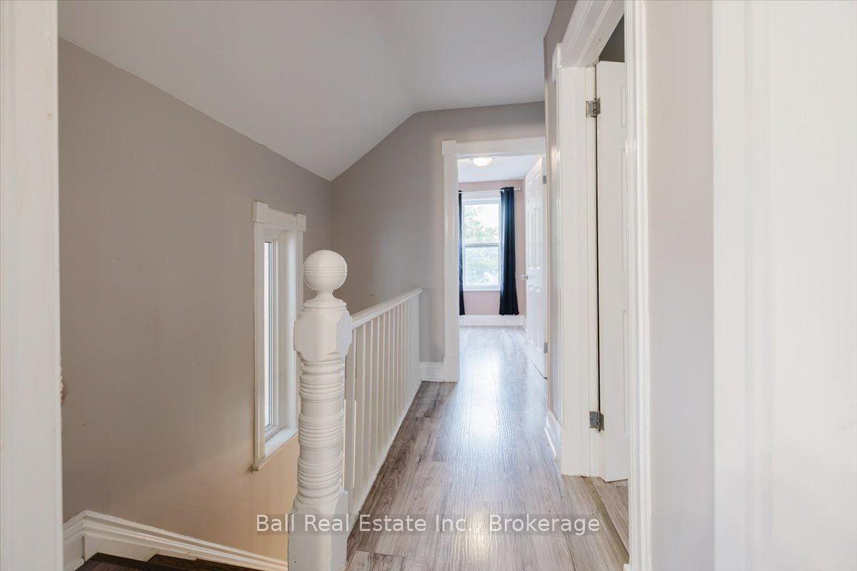 Photo 14 of 47 Park Street S, Peterborough, Town Ward 3 — HOMEH