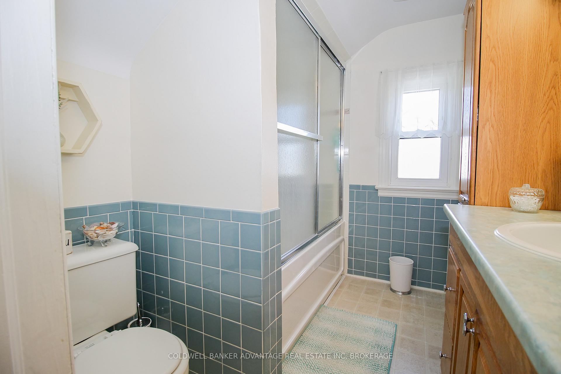 Photo 20 of 43 Gram Avenue, Welland, N. Welland — HOMEH