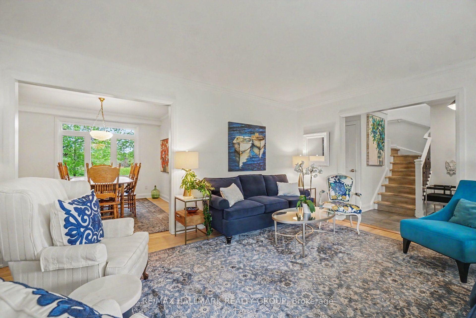 Photo 4 of 21 Cremona Crescent, Ottawa, Manordale — HOMEH