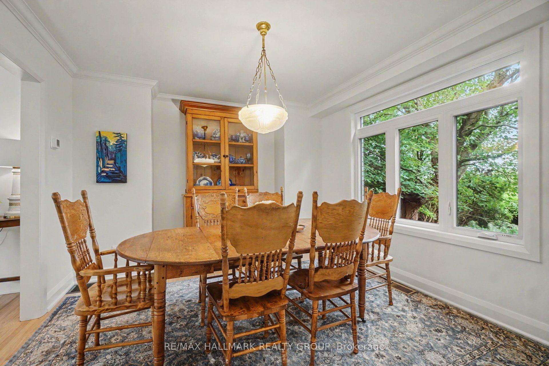 Photo 6 of 21 Cremona Crescent, Ottawa, Manordale — HOMEH