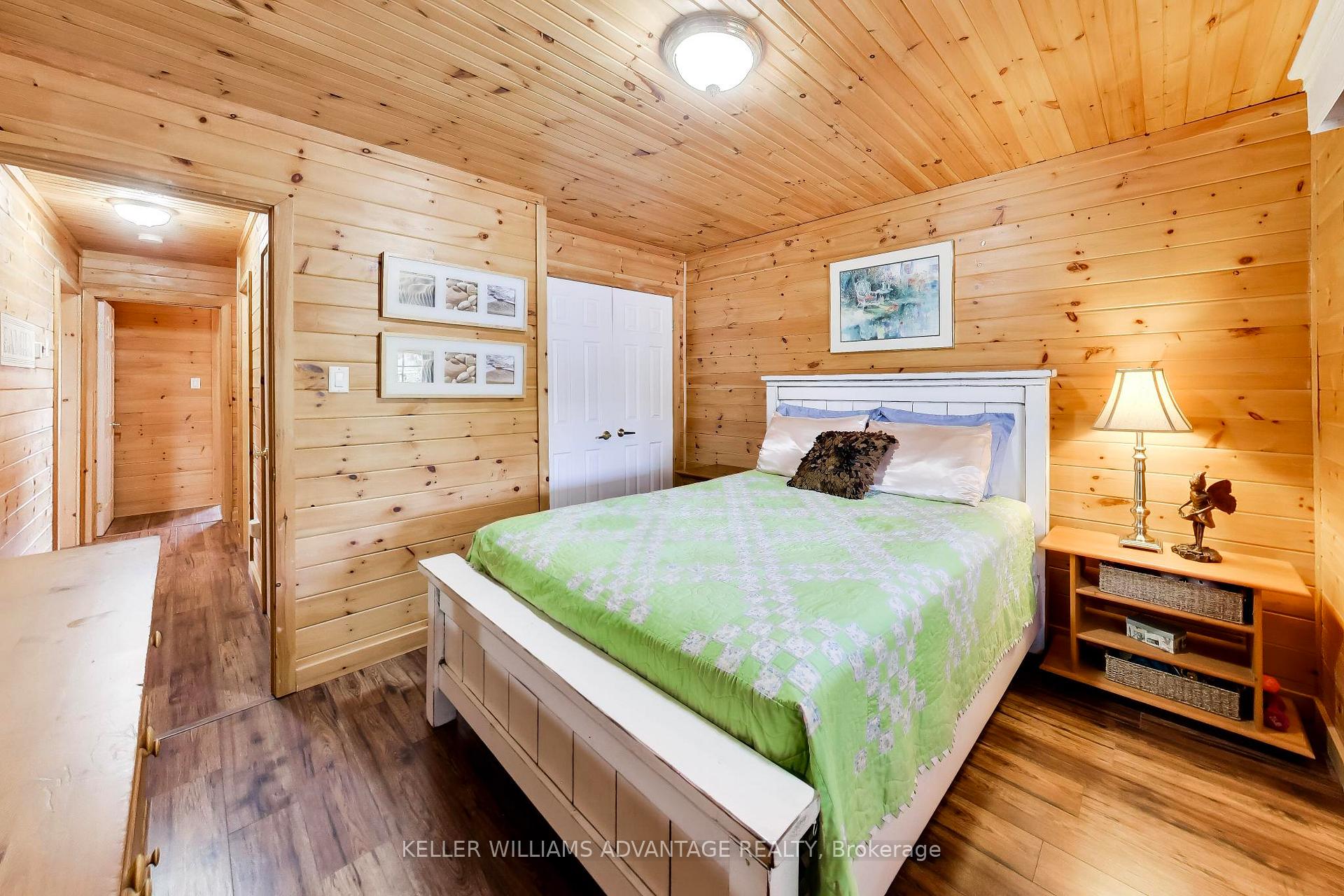 Photo 18 of 10 Cabin Crescent, Wasaga Beach — HOMEH
