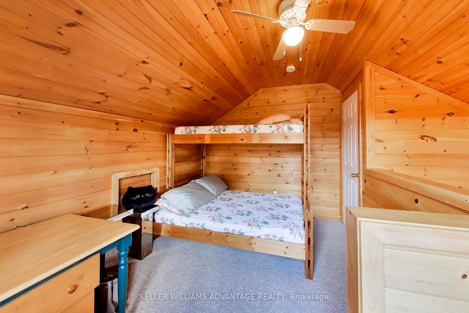 Photo 24 of 10 Cabin Crescent, Wasaga Beach — HOMEH