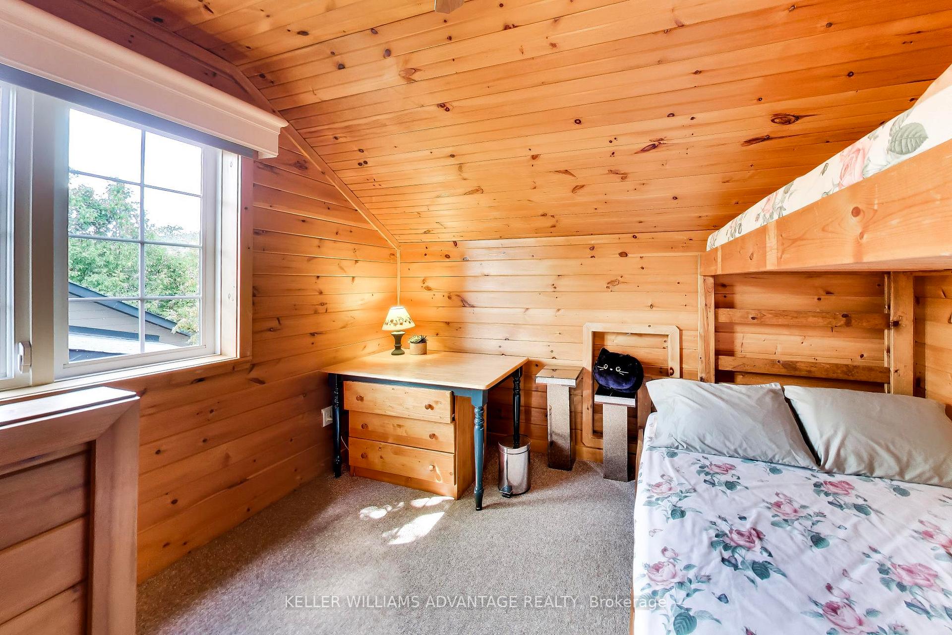Photo 26 of 10 Cabin Crescent, Wasaga Beach — HOMEH