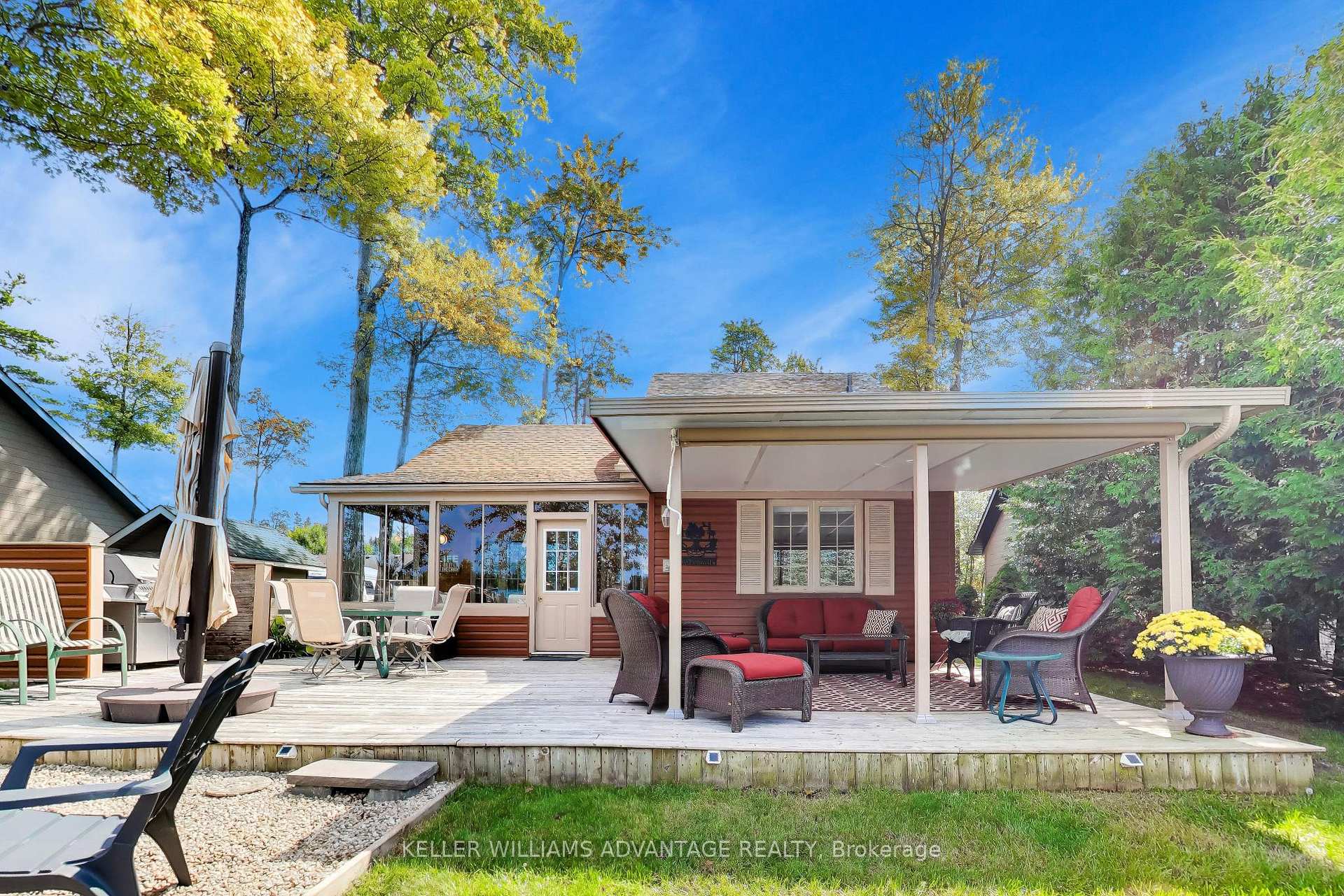Photo 33 of 10 Cabin Crescent, Wasaga Beach — HOMEH