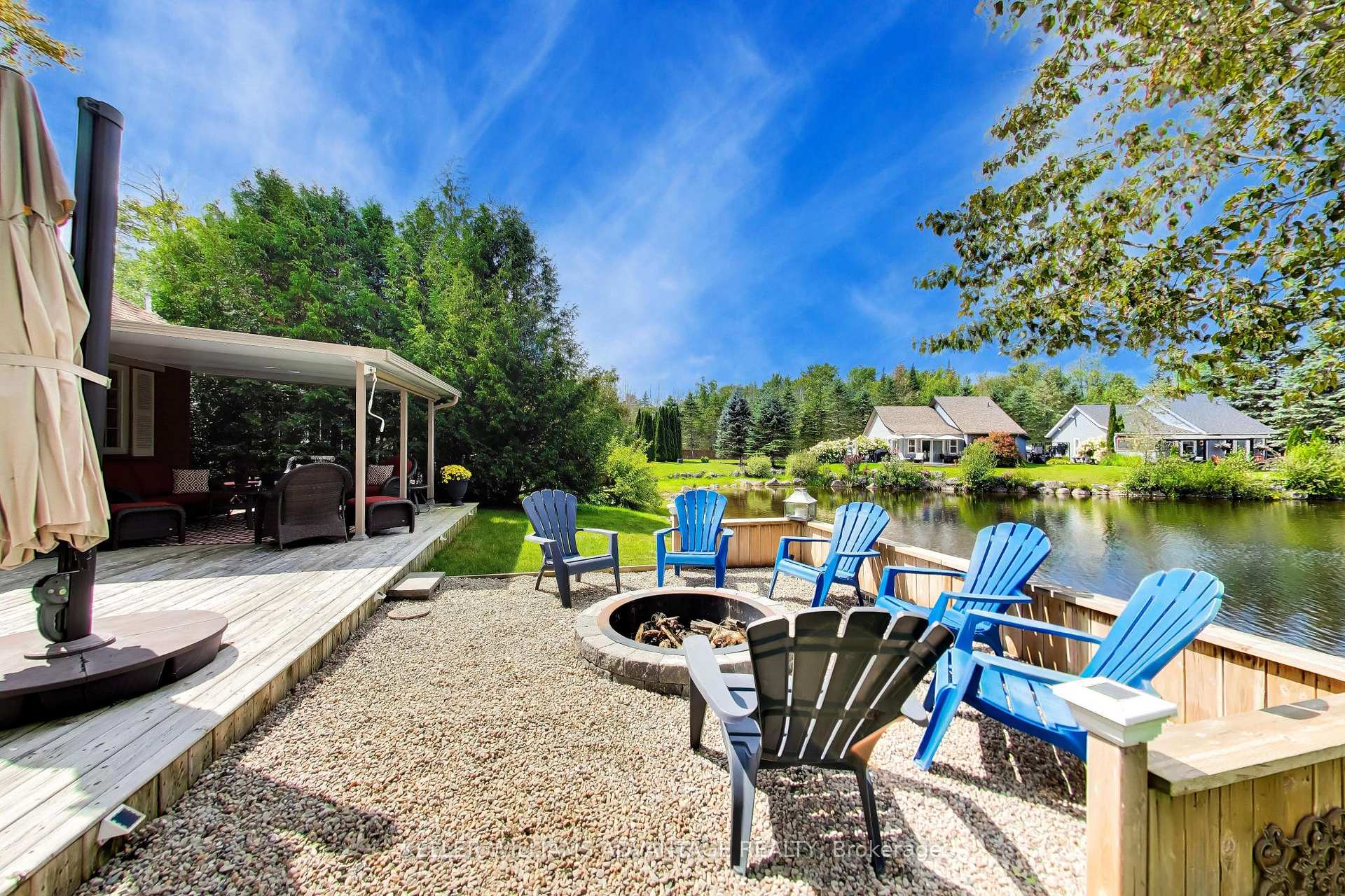 Photo 37 of 10 Cabin Crescent, Wasaga Beach — HOMEH