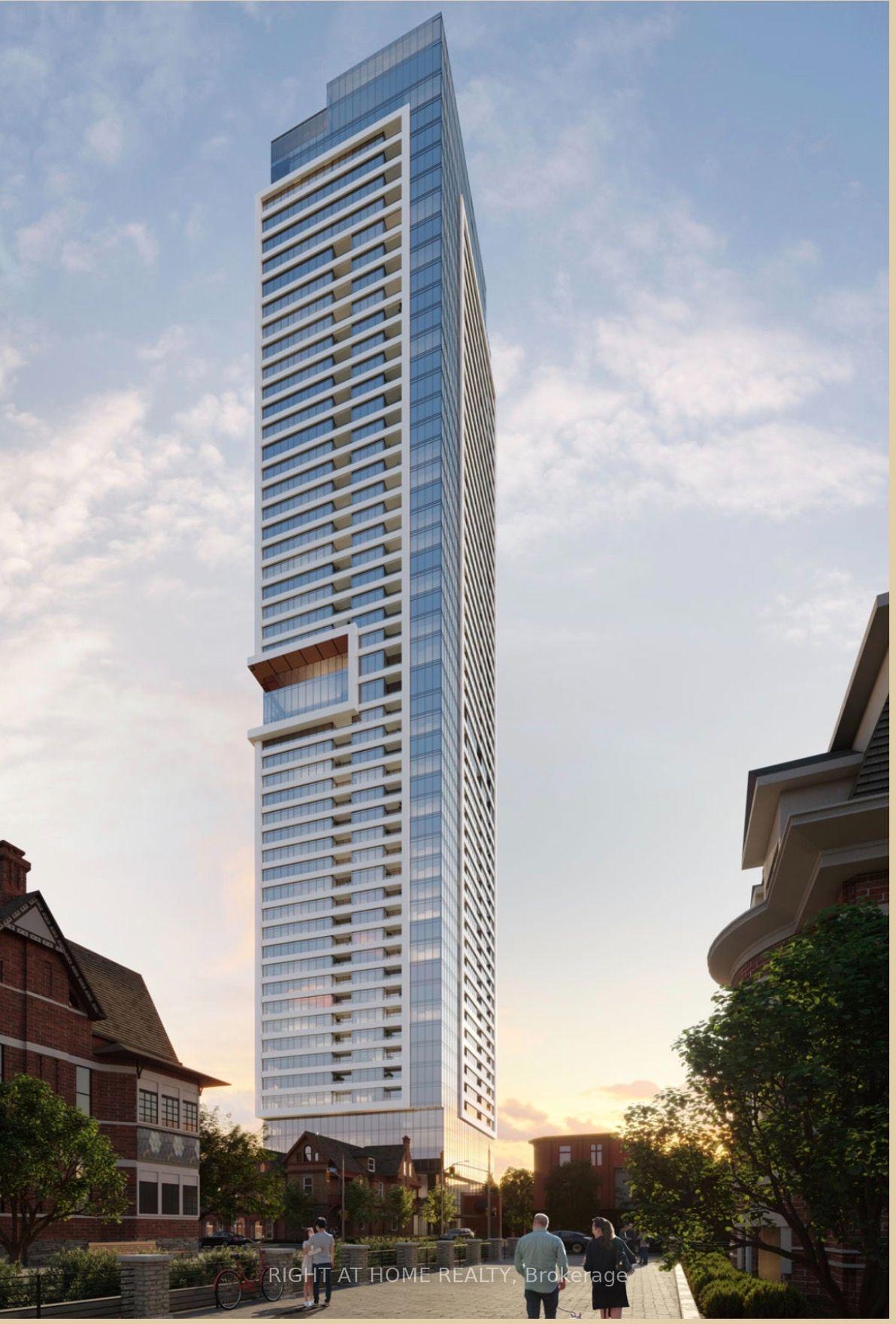 Front of Unit 4207, 609 Sherbourne Street