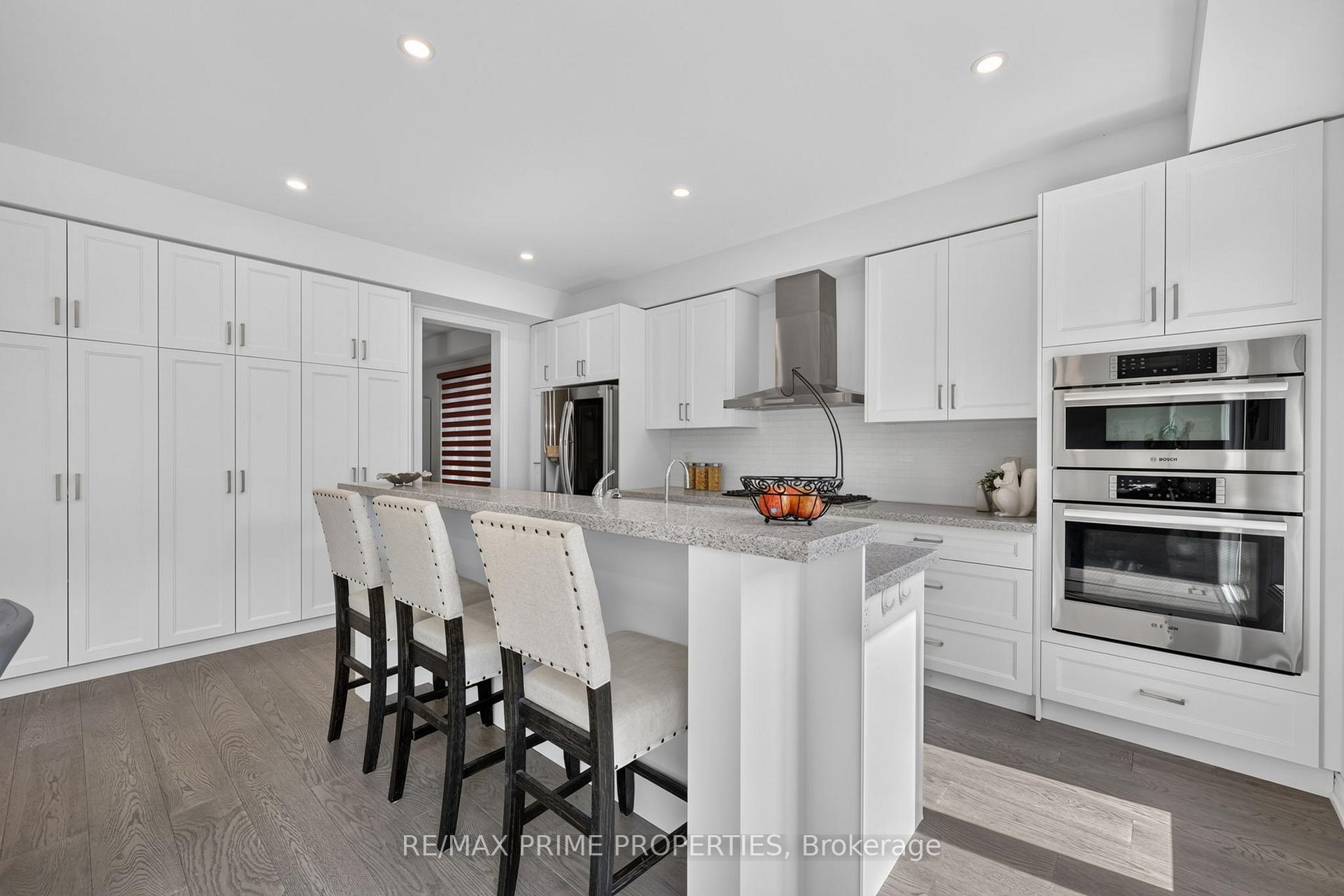 Photo 28 of 28 Frederick Taylor Way, East Gwillimbury, Mt Albert — HOMEH