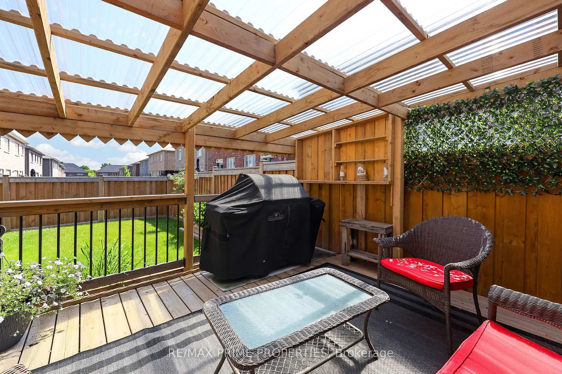 Photo 39 of 28 Frederick Taylor Way, East Gwillimbury, Mt Albert — HOMEH