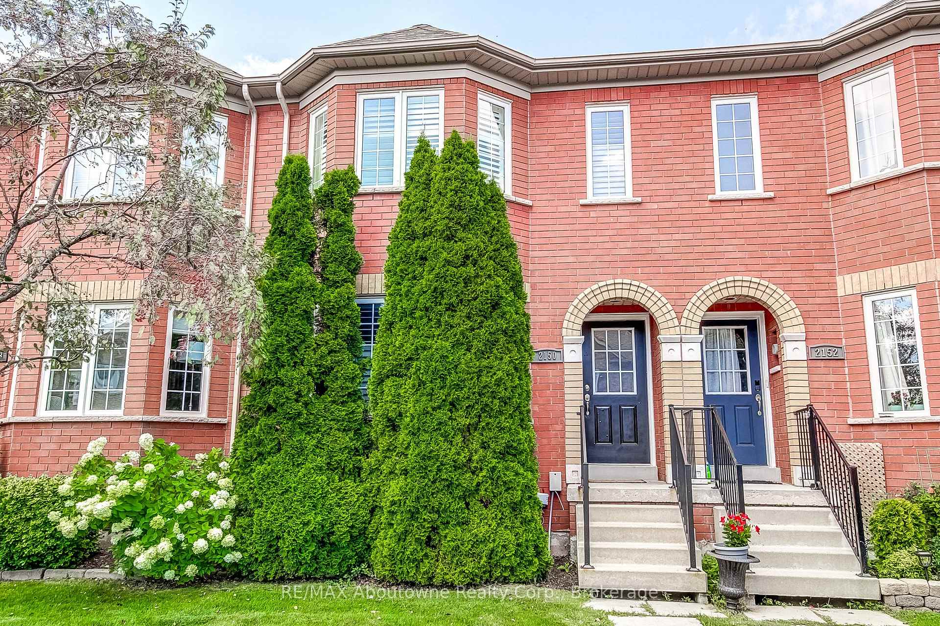 Photo 1 of 2150 Forest Gate Park, Oakville, West Oak Trails — HOMEH