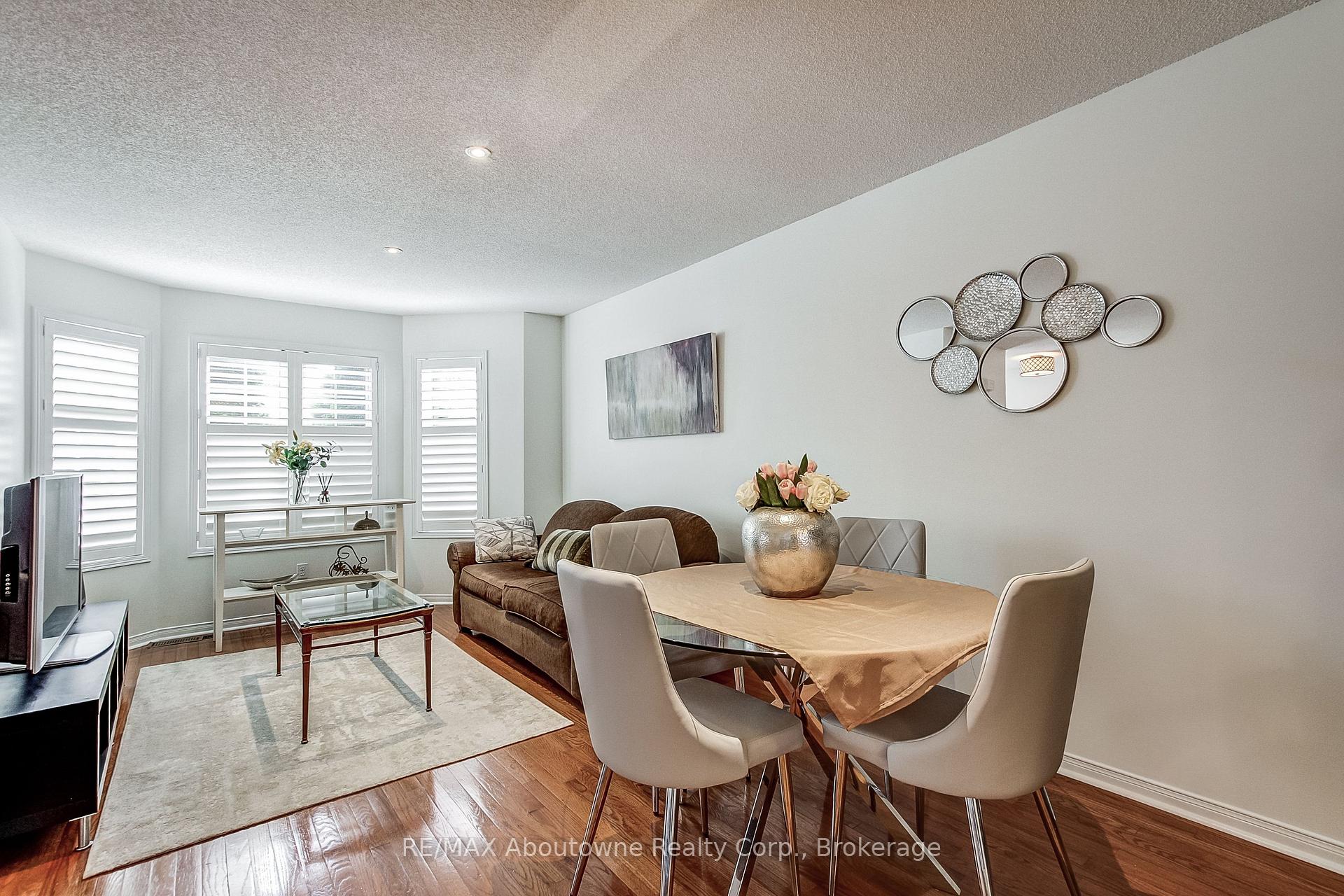 Photo 7 of 2150 Forest Gate Park, Oakville, West Oak Trails — HOMEH