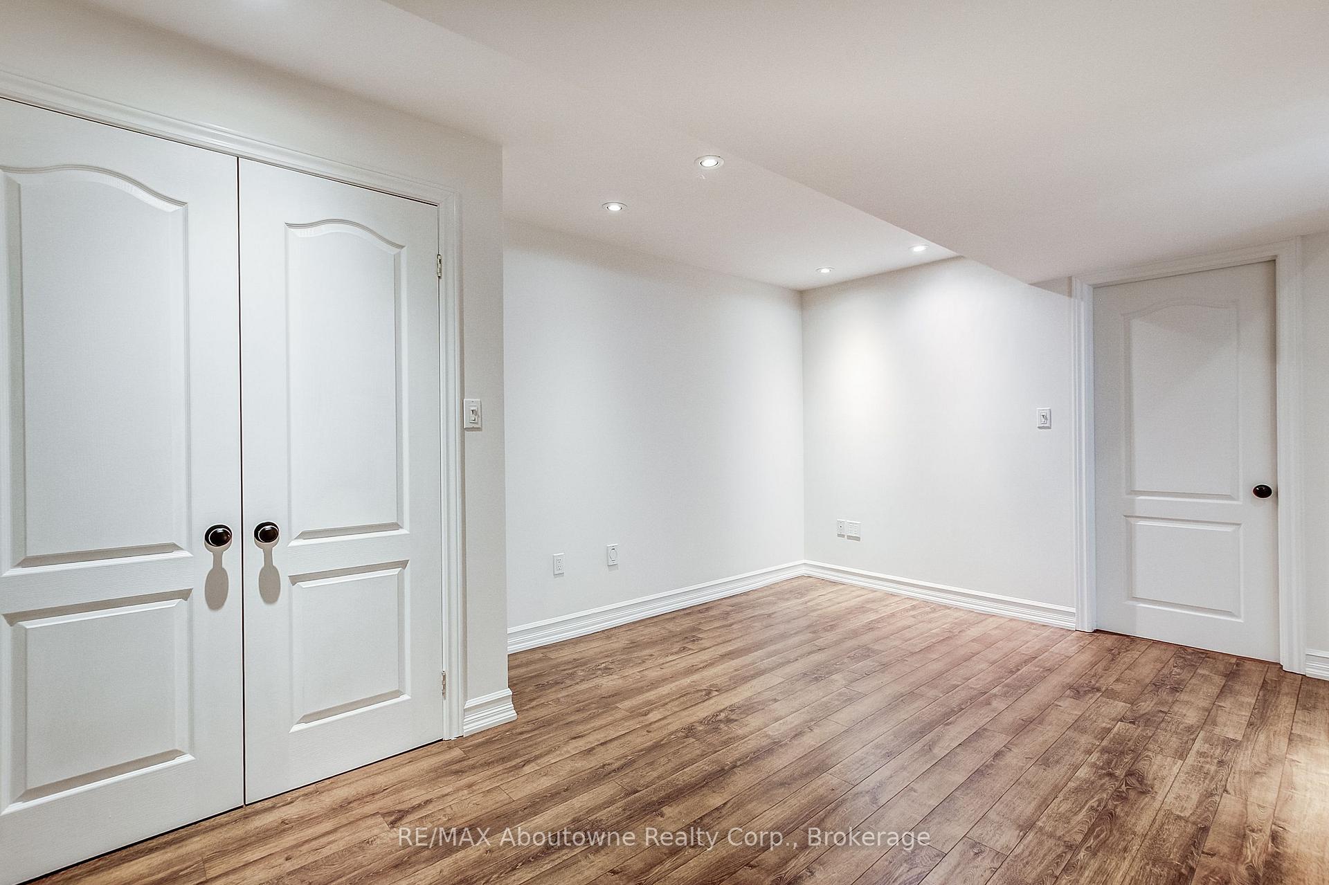 Photo 36 of 2150 Forest Gate Park, Oakville, West Oak Trails — HOMEH