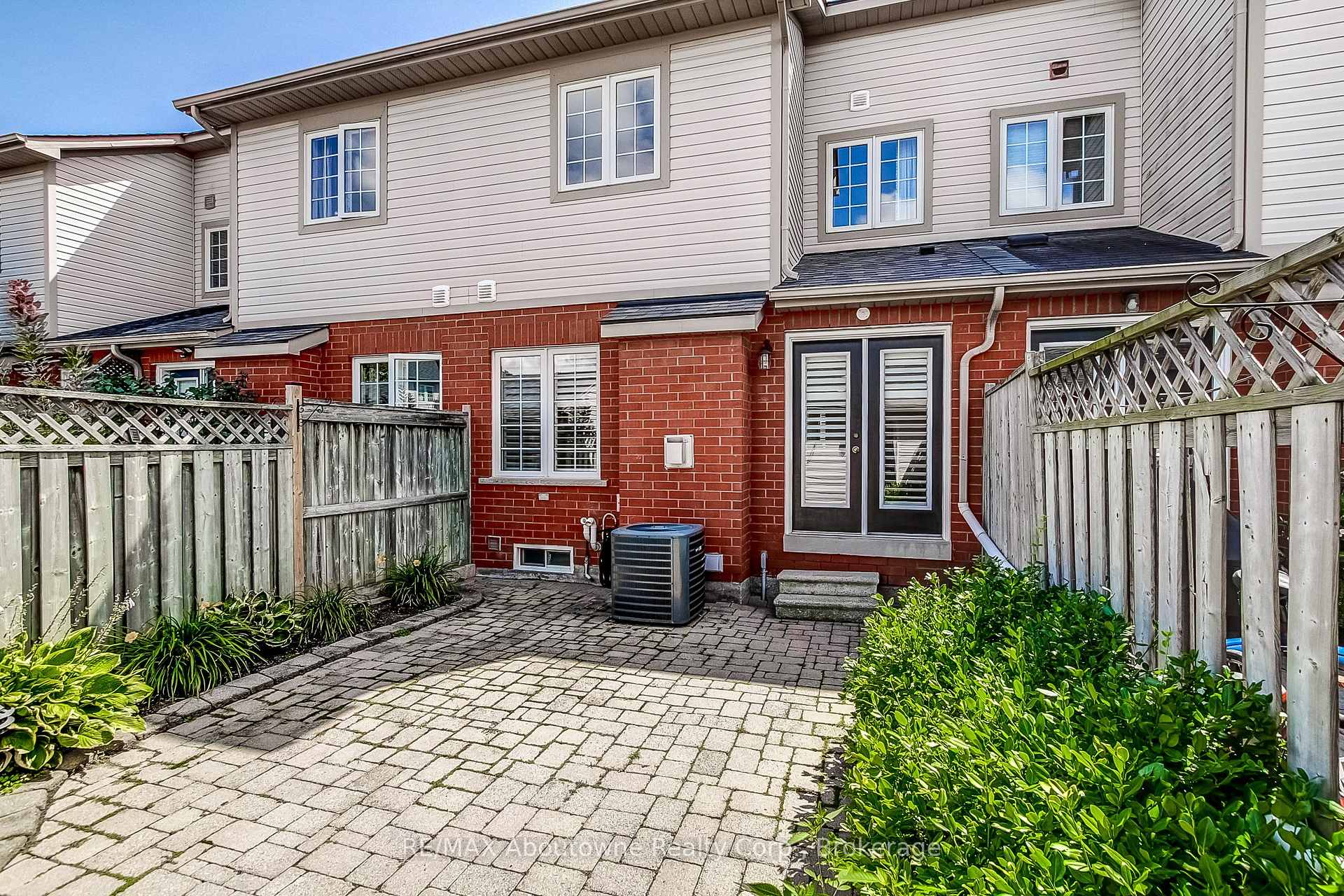 Photo 42 of 2150 Forest Gate Park, Oakville, West Oak Trails — HOMEH