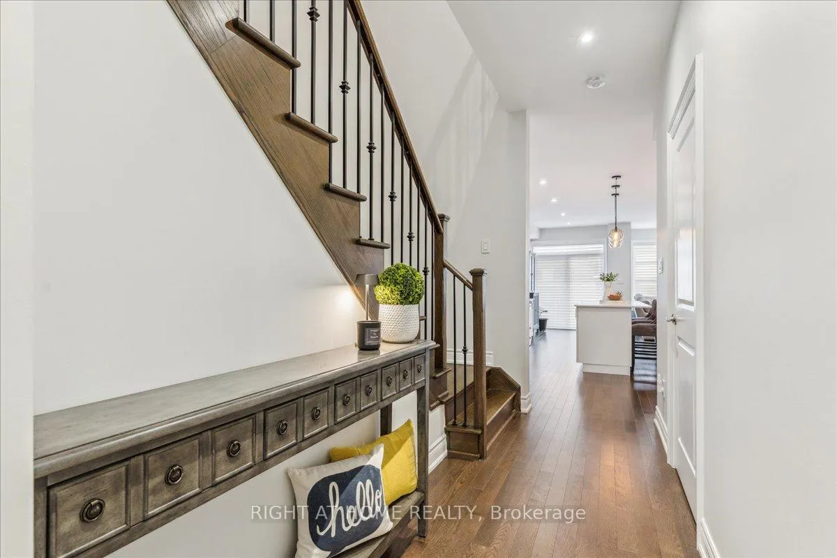 Photo 2 of 28 Hubbell Road, Brampton, Bram West — HOMEH