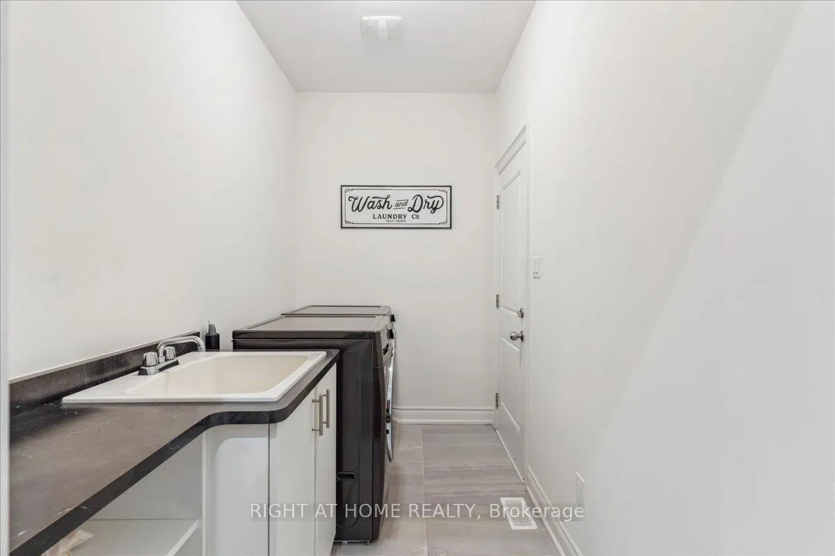 Photo 27 of 28 Hubbell Road, Brampton, Bram West — HOMEH