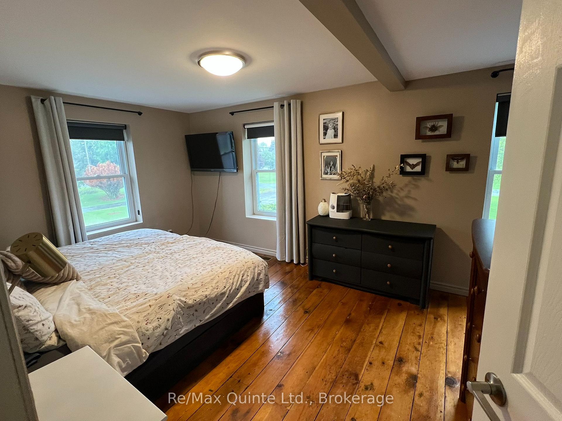 Photo 21 of 101 Roseland Drive, Quinte West, Murray Ward — HOMEH